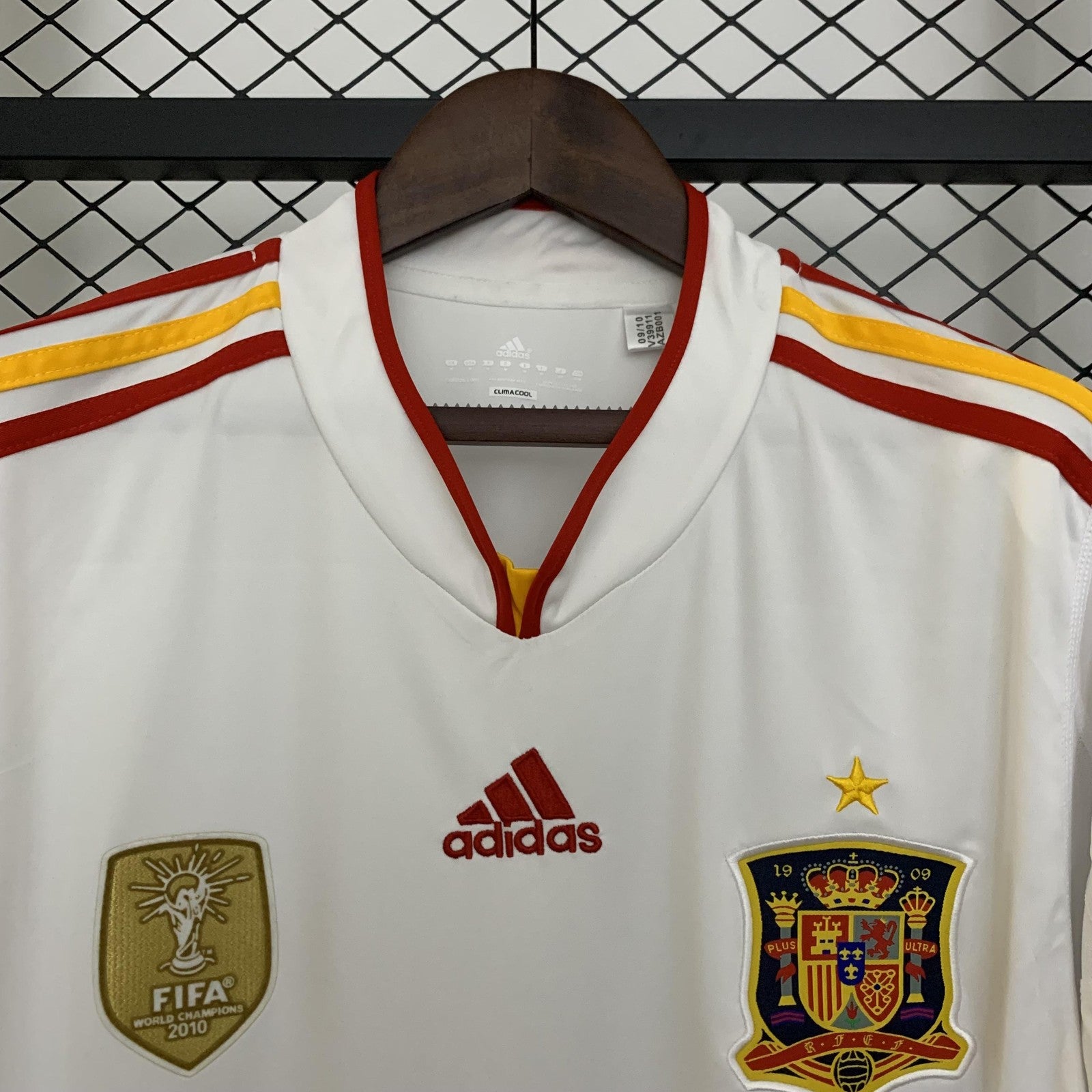 Retro Spain 2011 Away