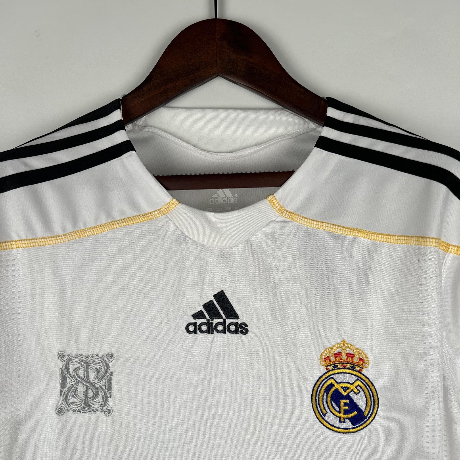 Retro Real Madrid Long Sleeve Home