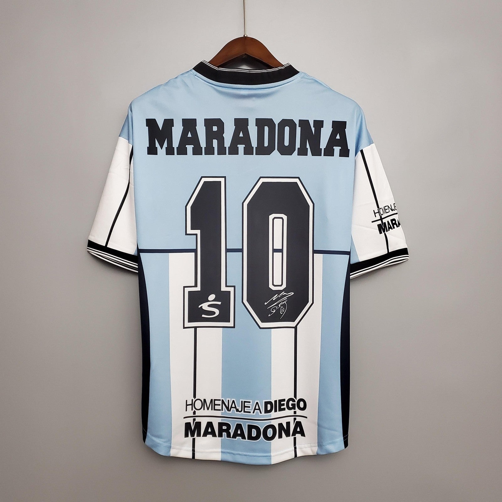 Retro 2001 Argentina Maradona #10 Commemorative Edition