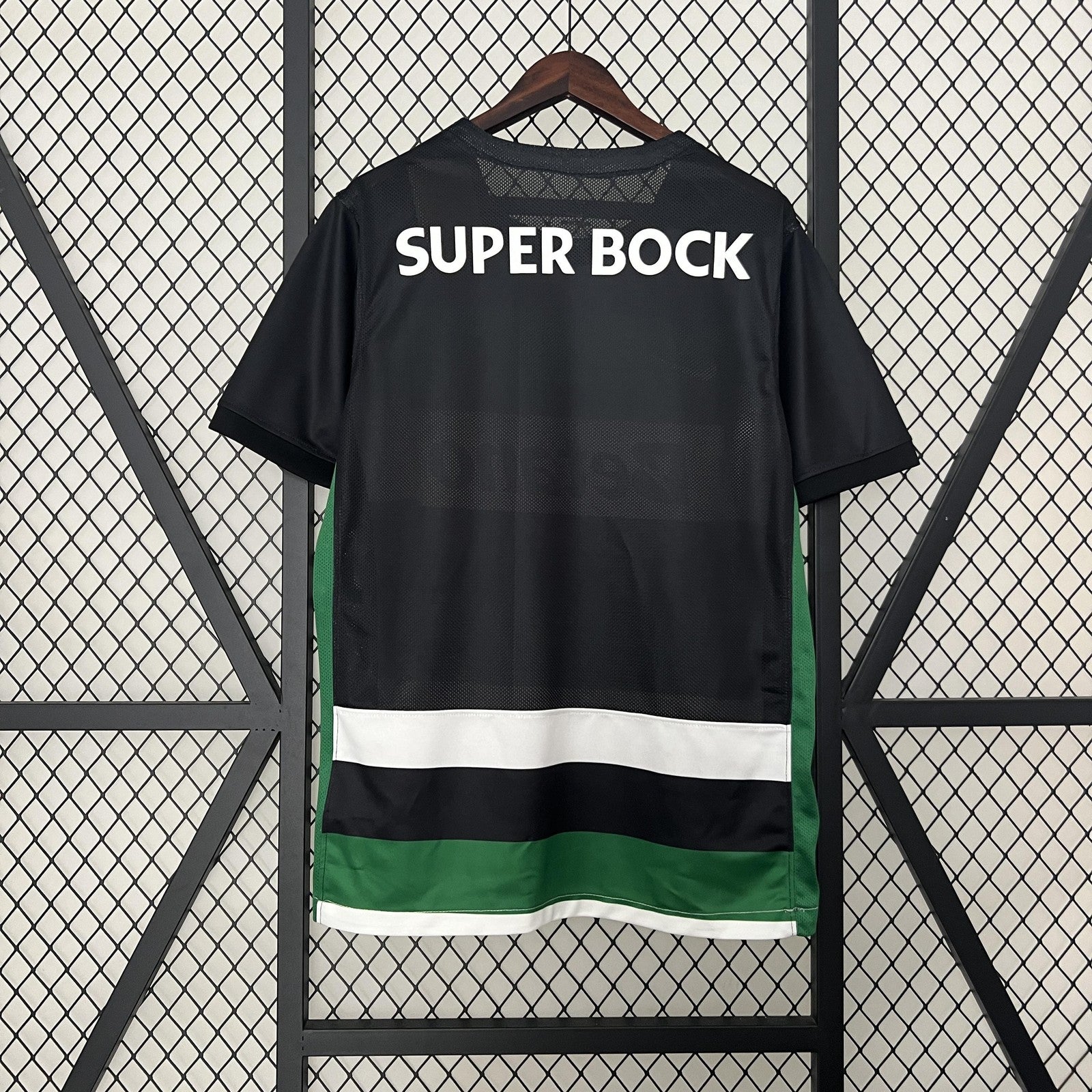 24 25 Sporting Lisbon Home