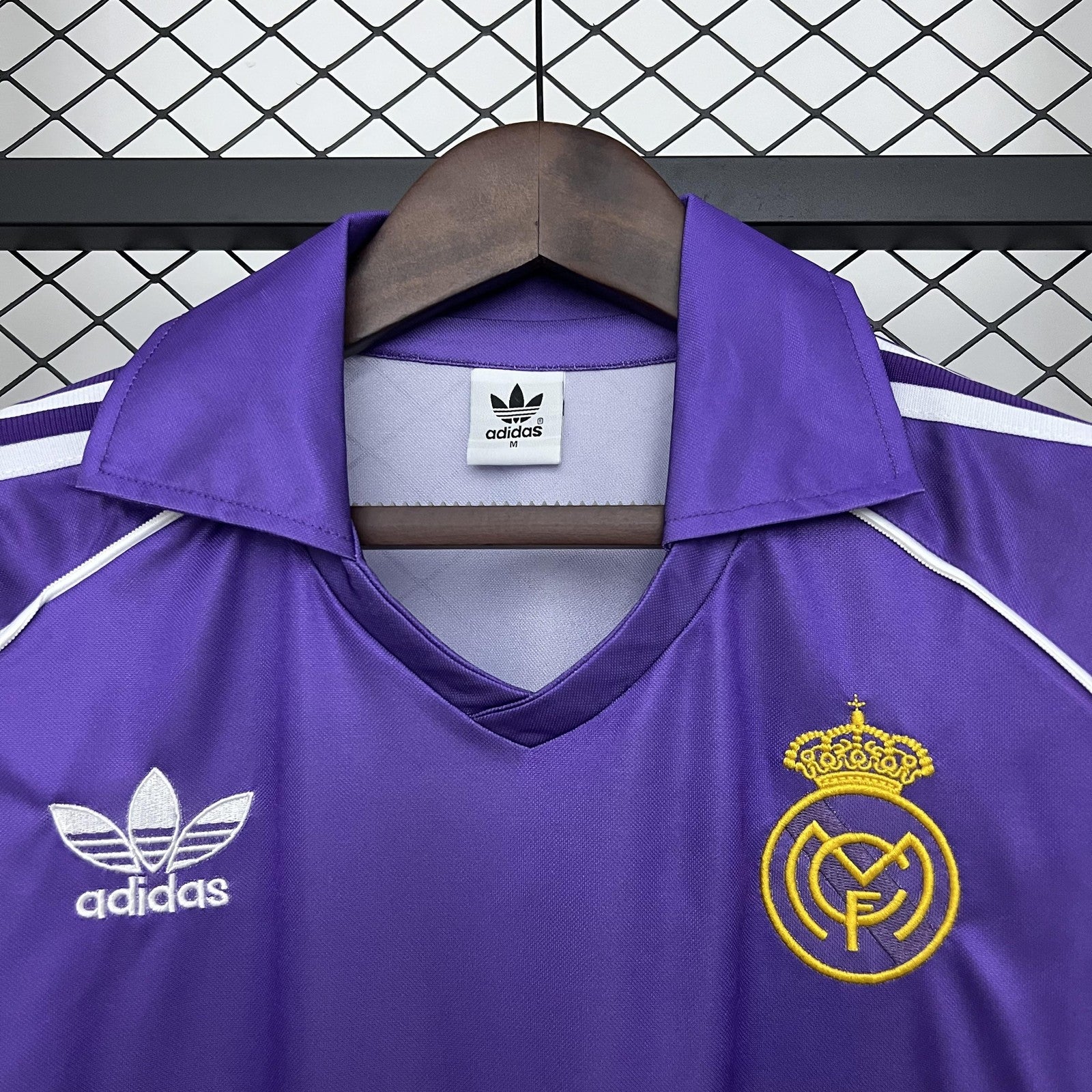 Retro Real Madrid 84 85 Away
