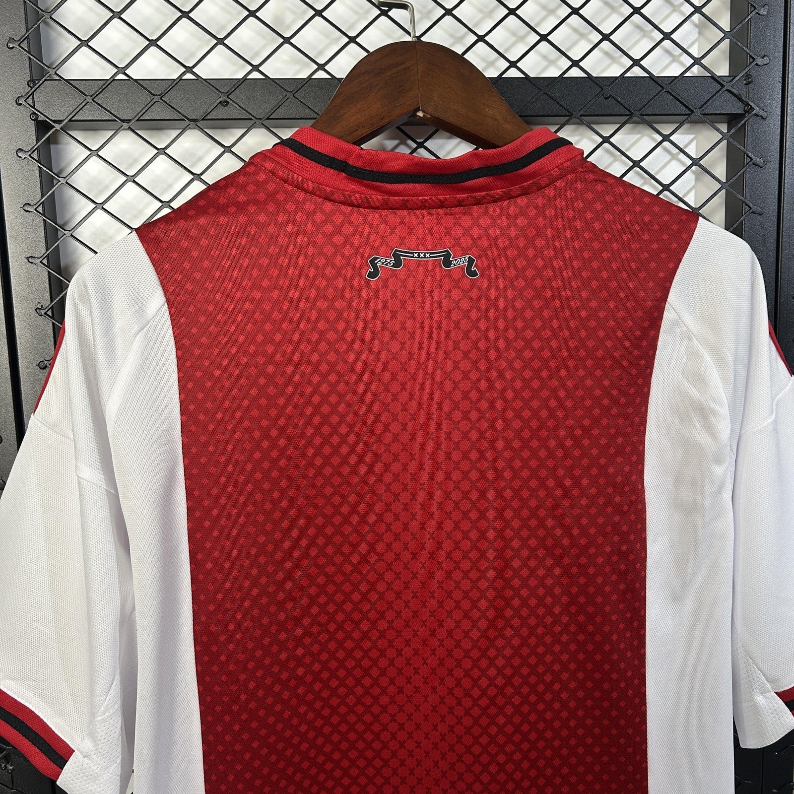 25 26 Ajax Home