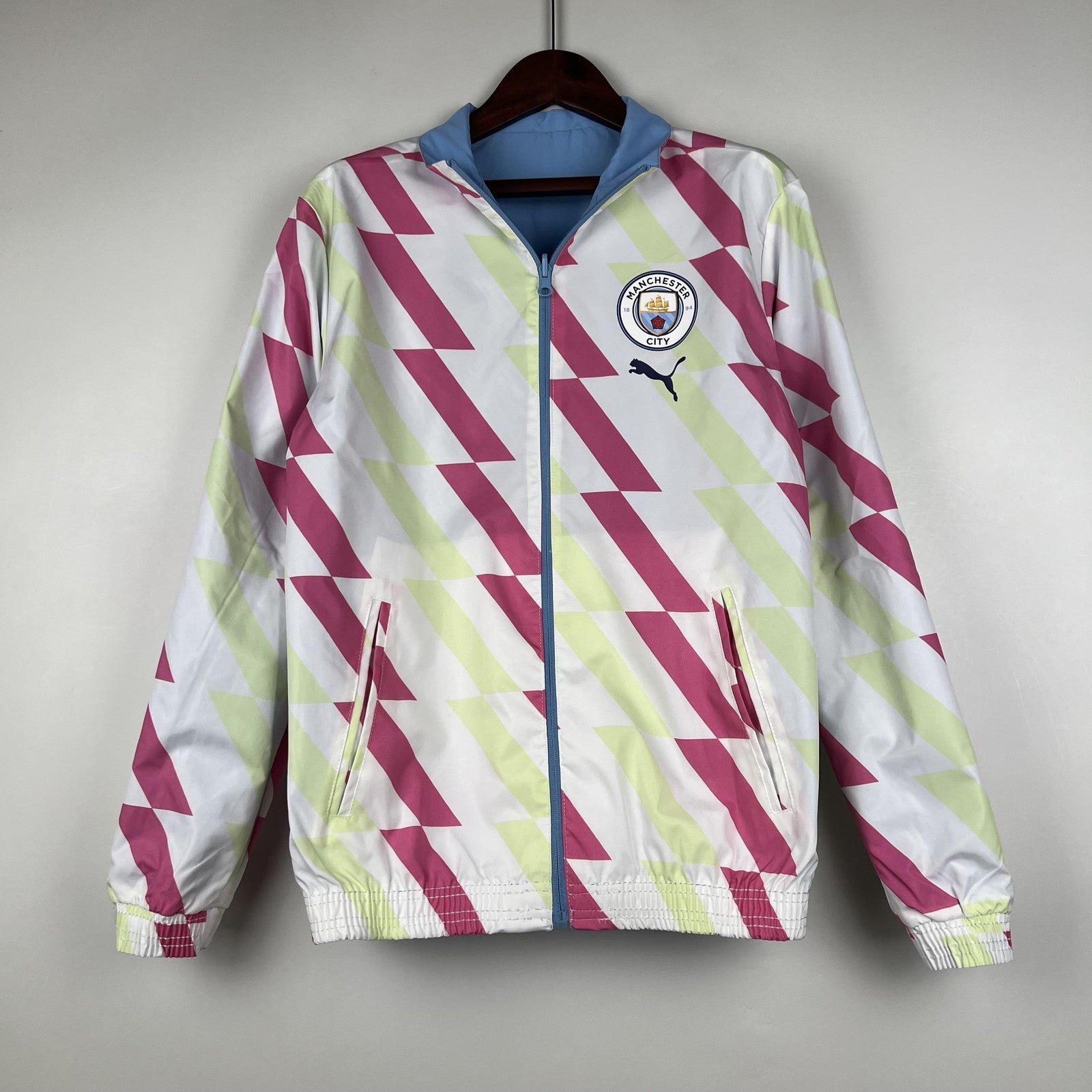 23 24 Manchester City Trench Coat Reversible 2