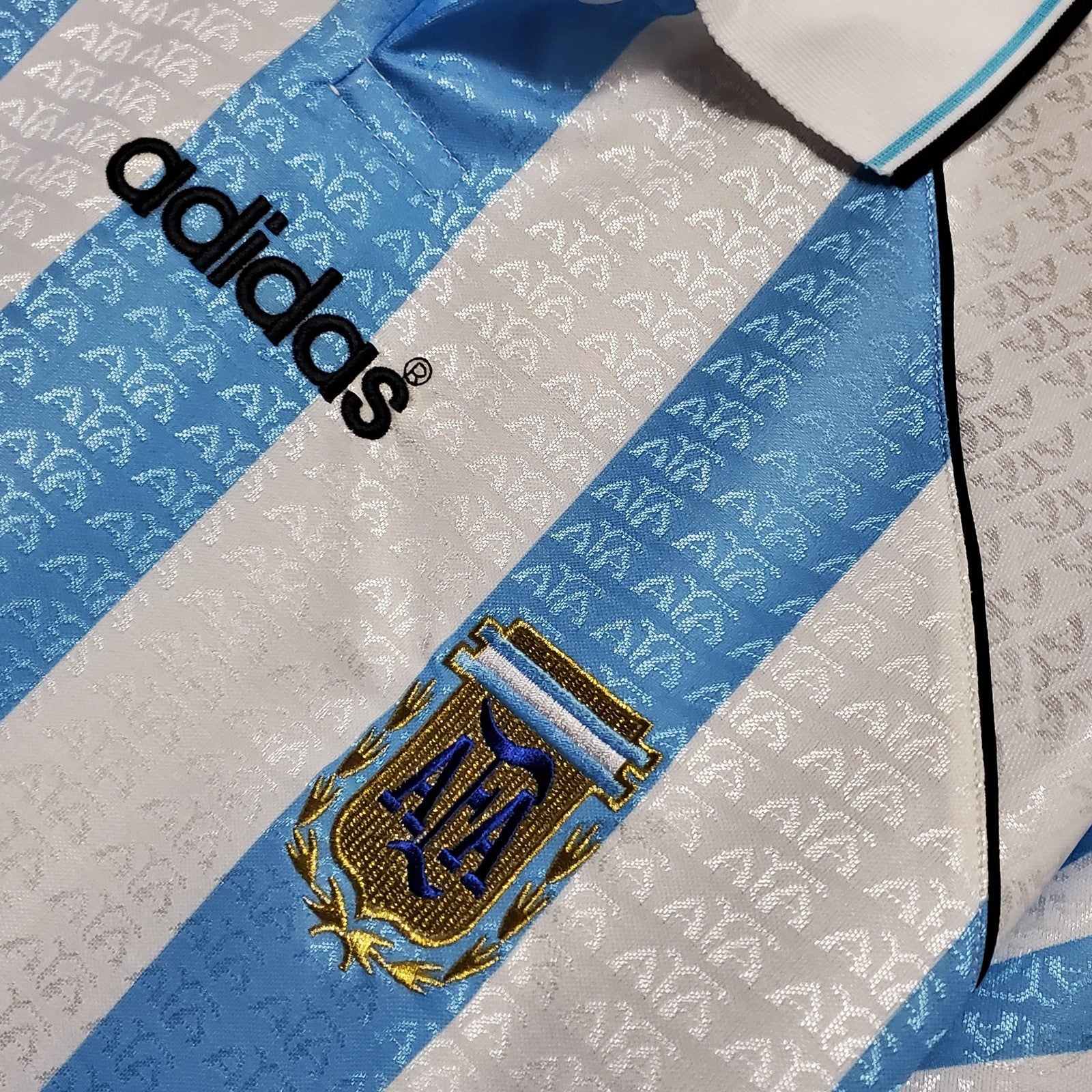 Retro Argentina Home