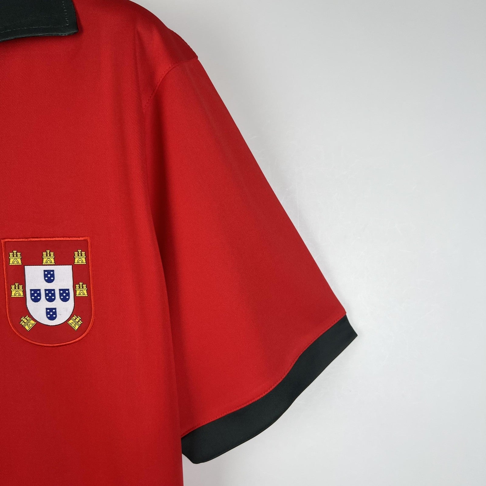 Retro Portugal 1972 Home