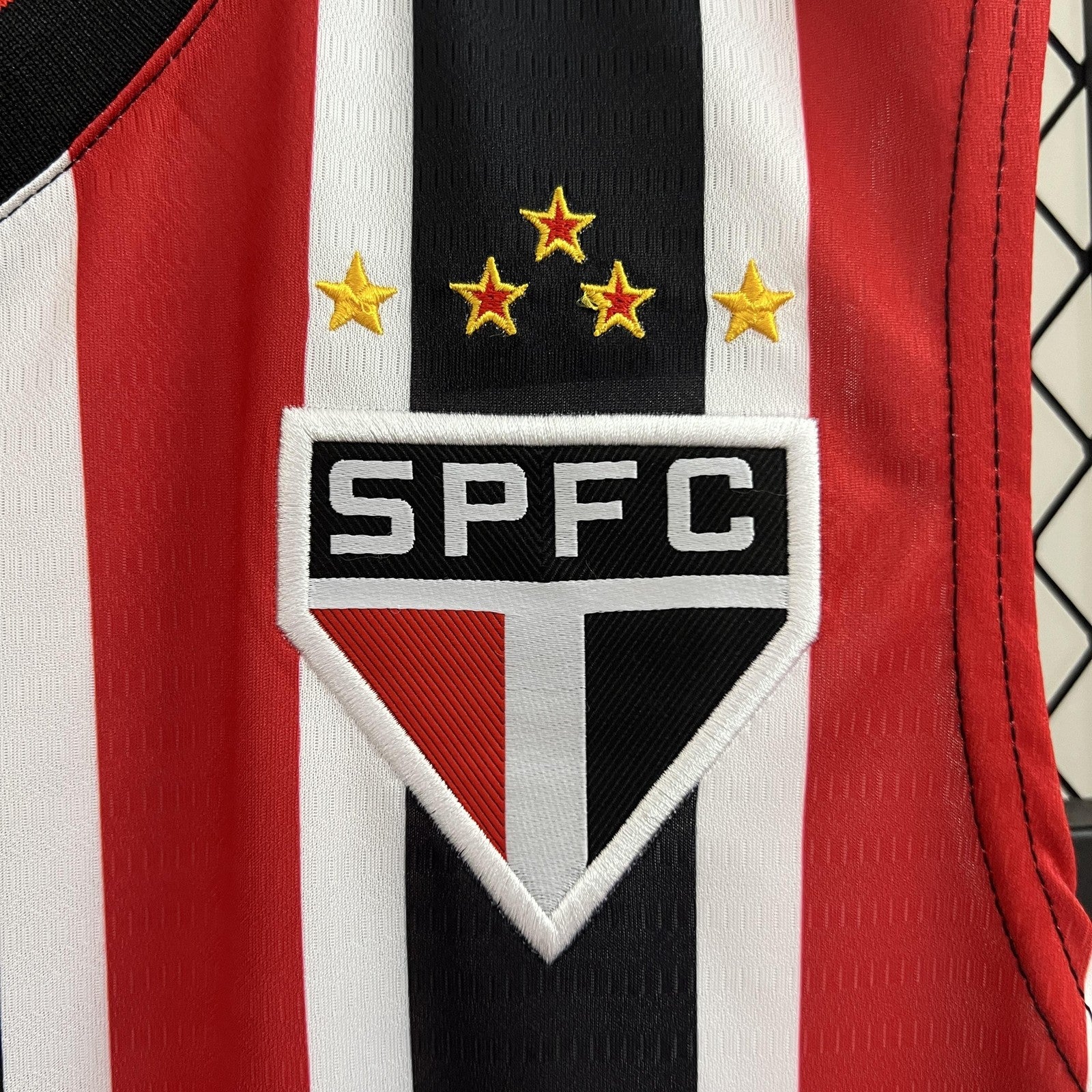 24 25 Vest Sao Paulo Away