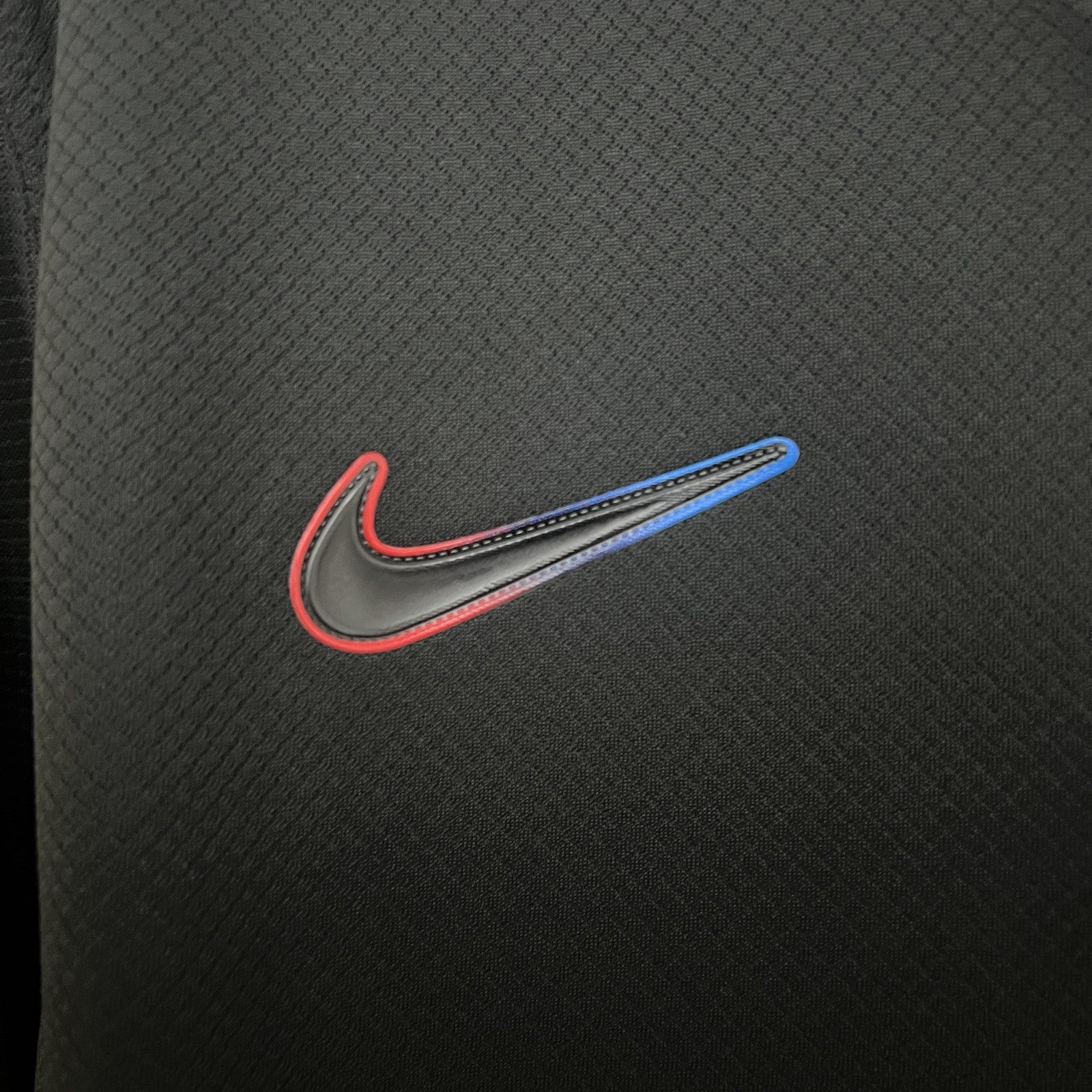 25 26 Barcelona Away