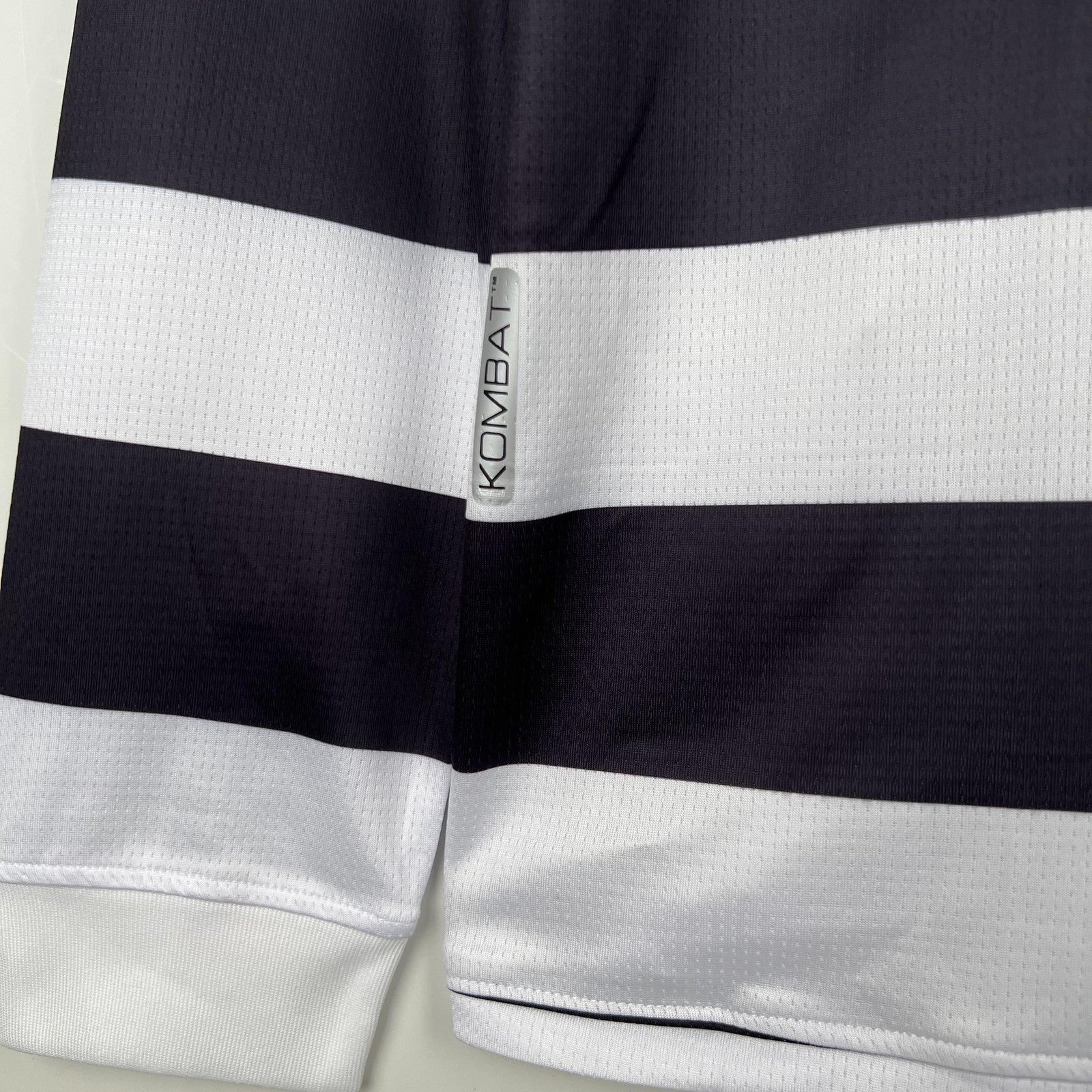 23 24 Venice Third Away