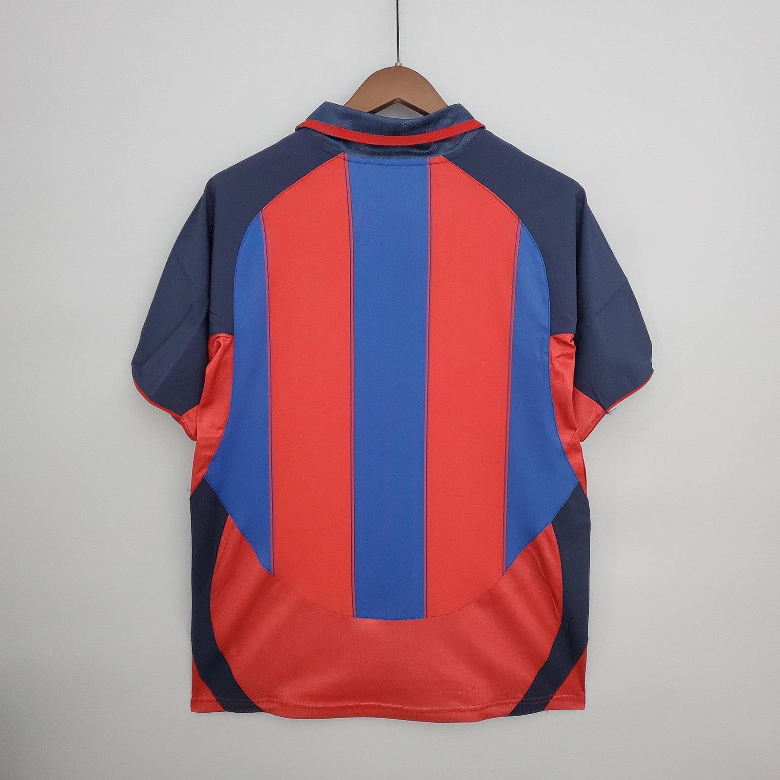 Retro Barcelona Home