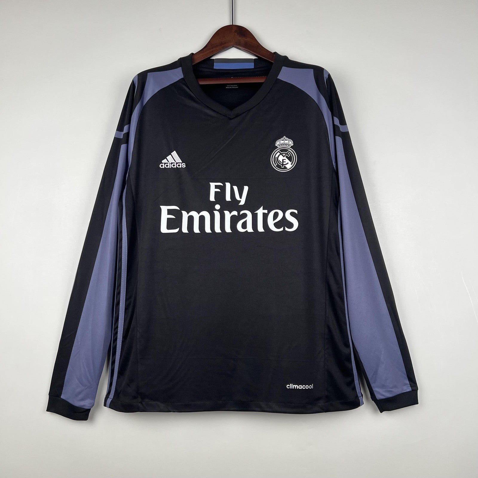 Retro Long Sleeve Real Madrid 16 17 Third Away