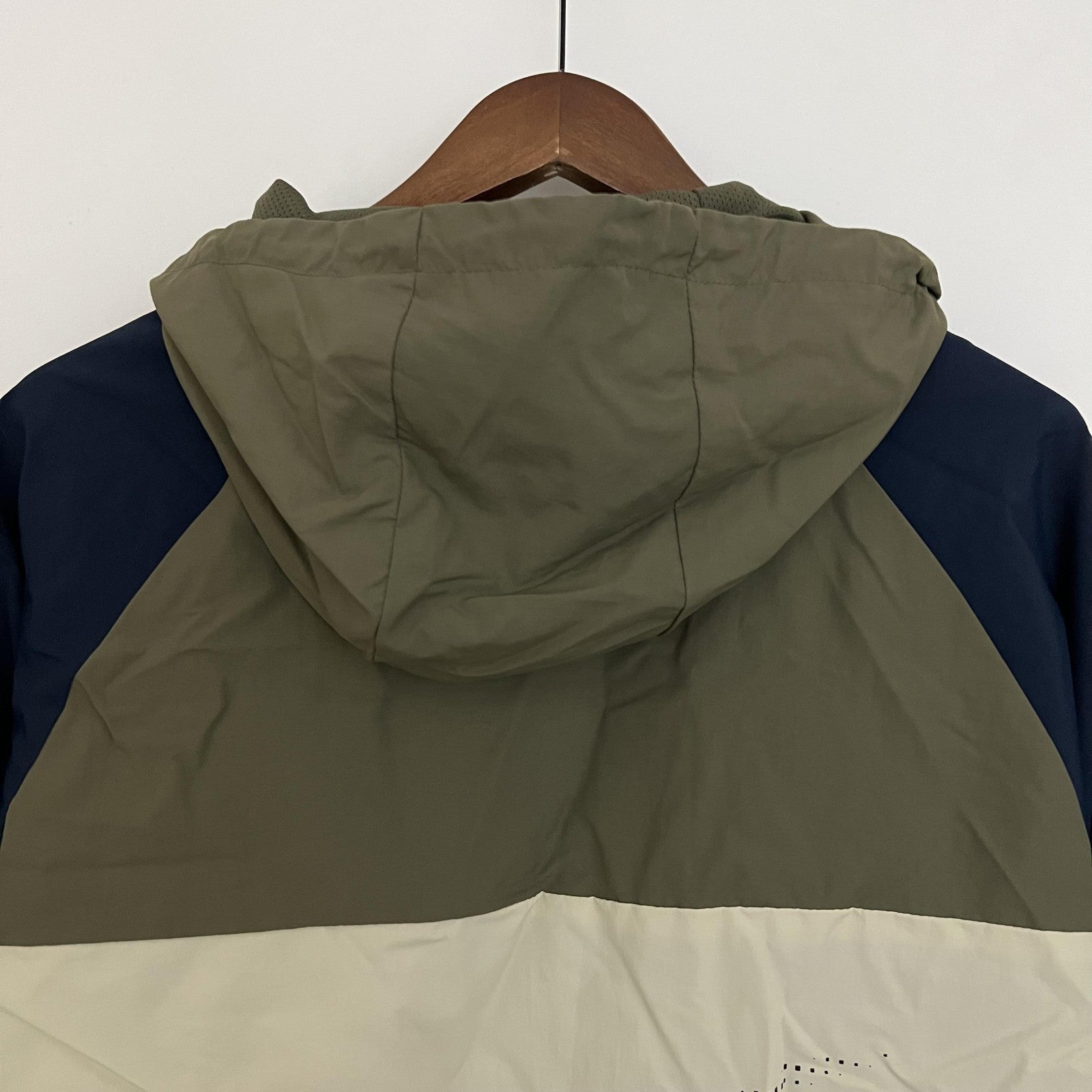 2023 New Windbreaker 2