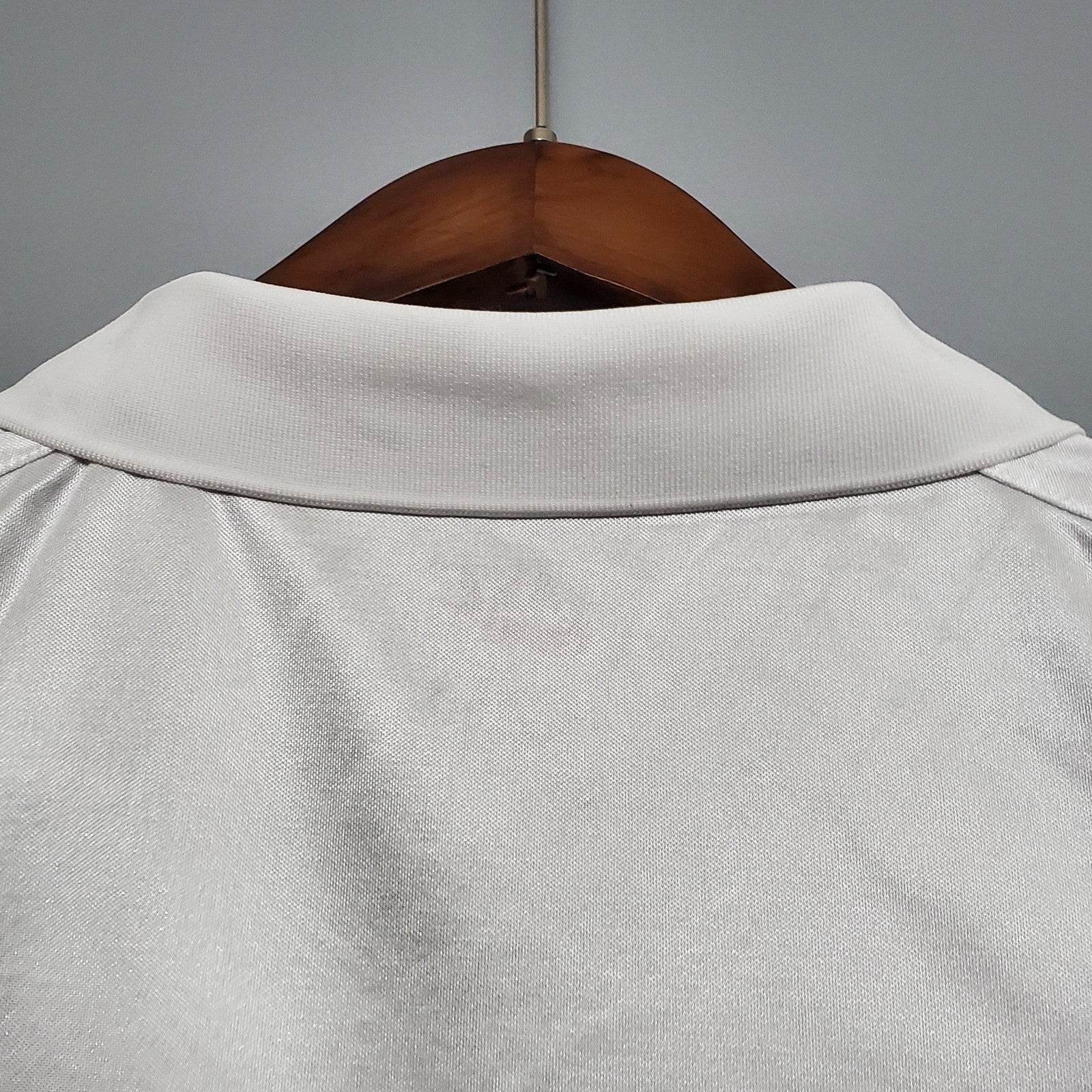 Retro Valencia 2001 Home