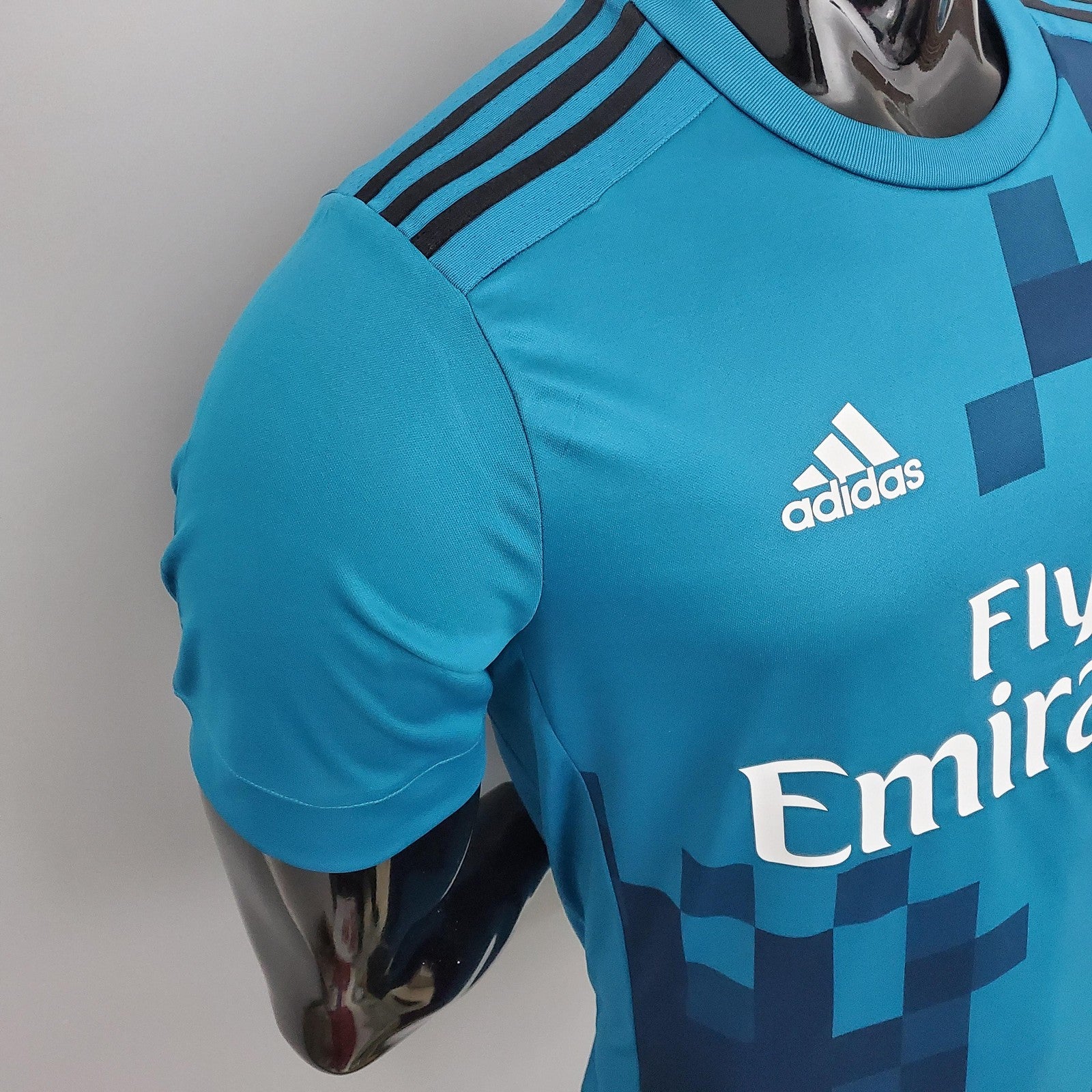 17 18 Player Version Real Madrid Third Away