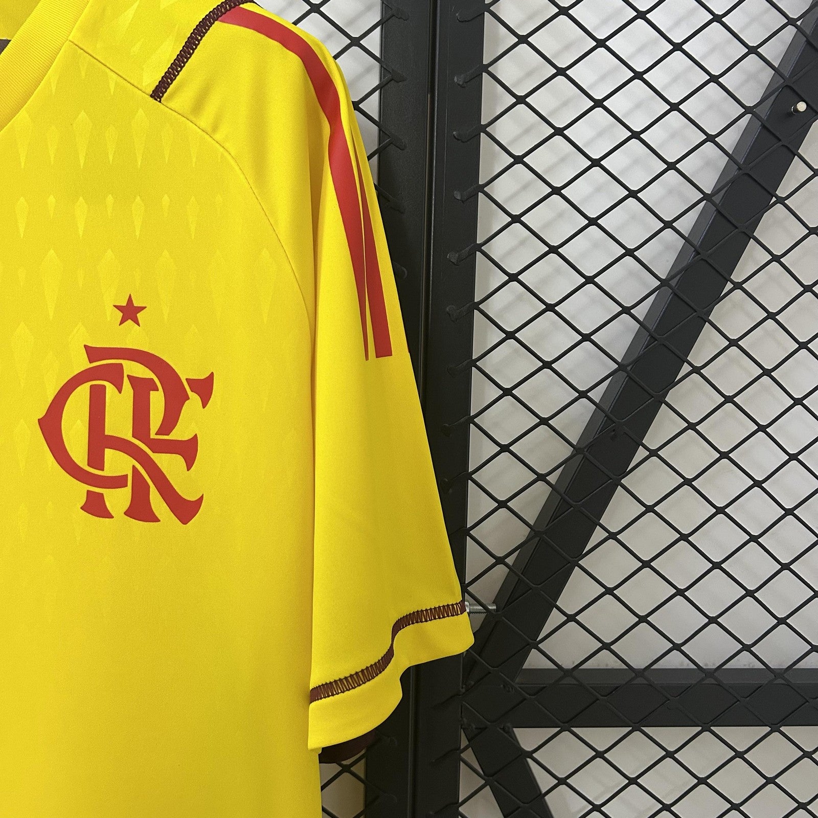 24 25 Flamengo Limited Edition Goalkeeper Yellow Jersey