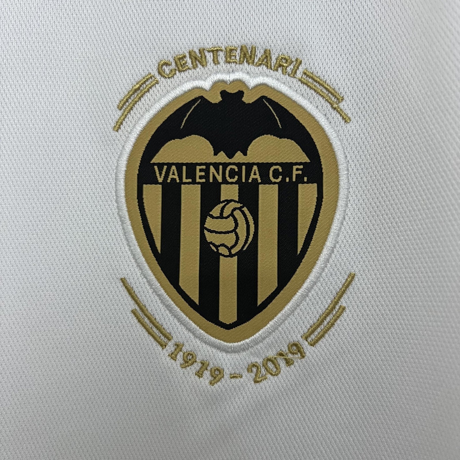 Retro Valencia 18 19 Home
