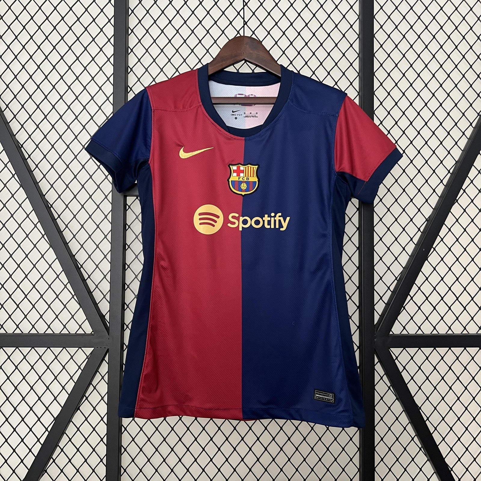 24 25 Womens Barcelona Home
