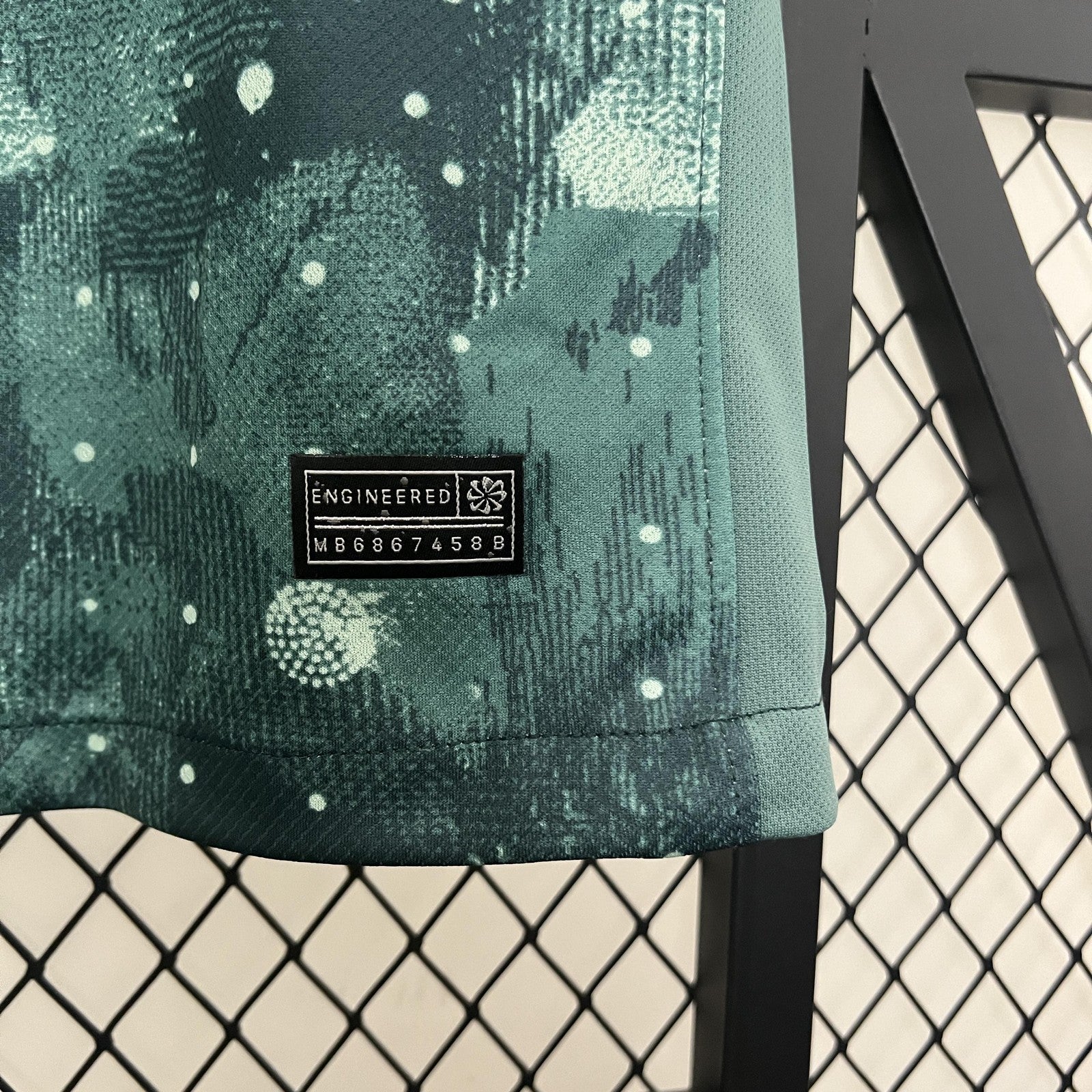 24 25 Tottenham Third Away