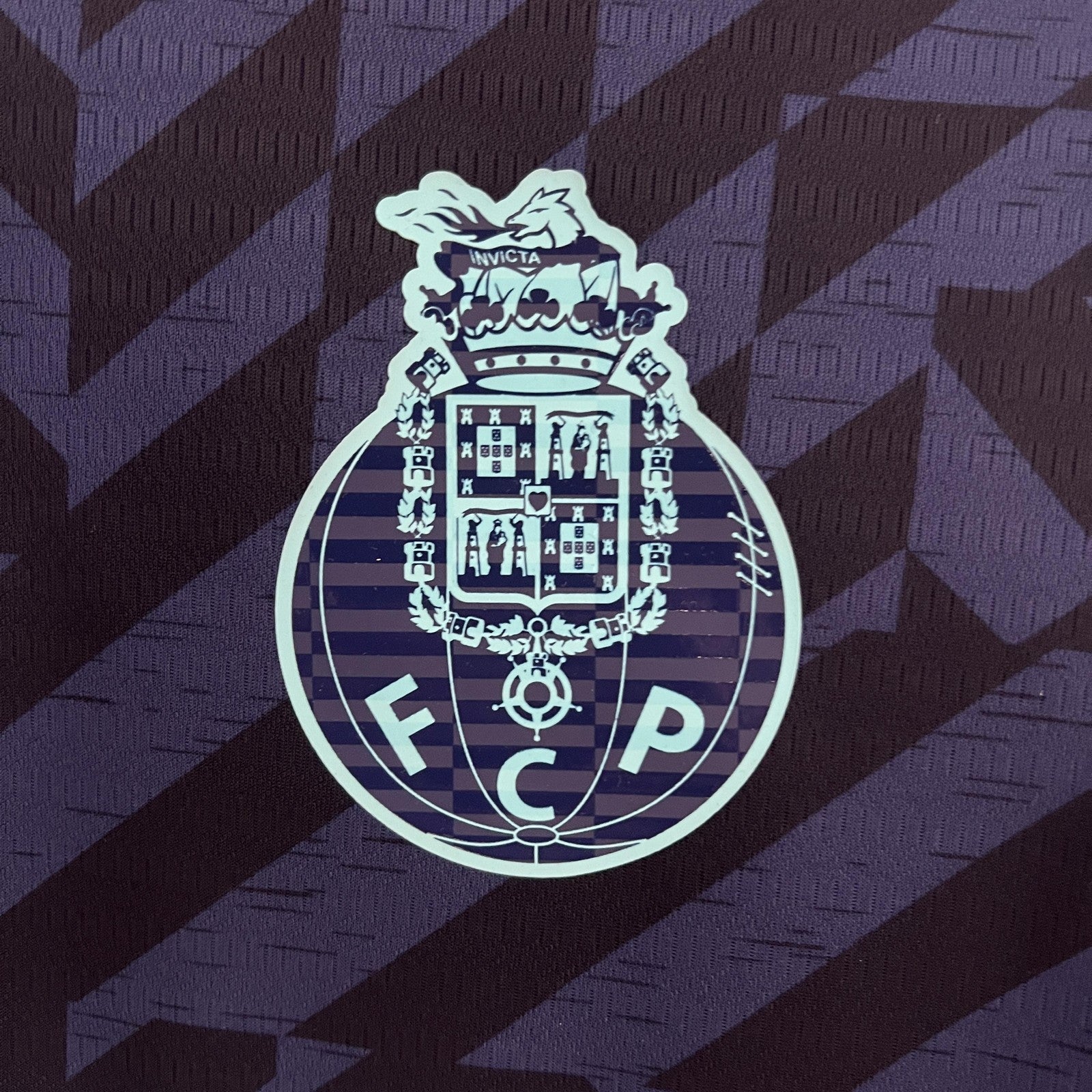 24 25 Porto Third Away