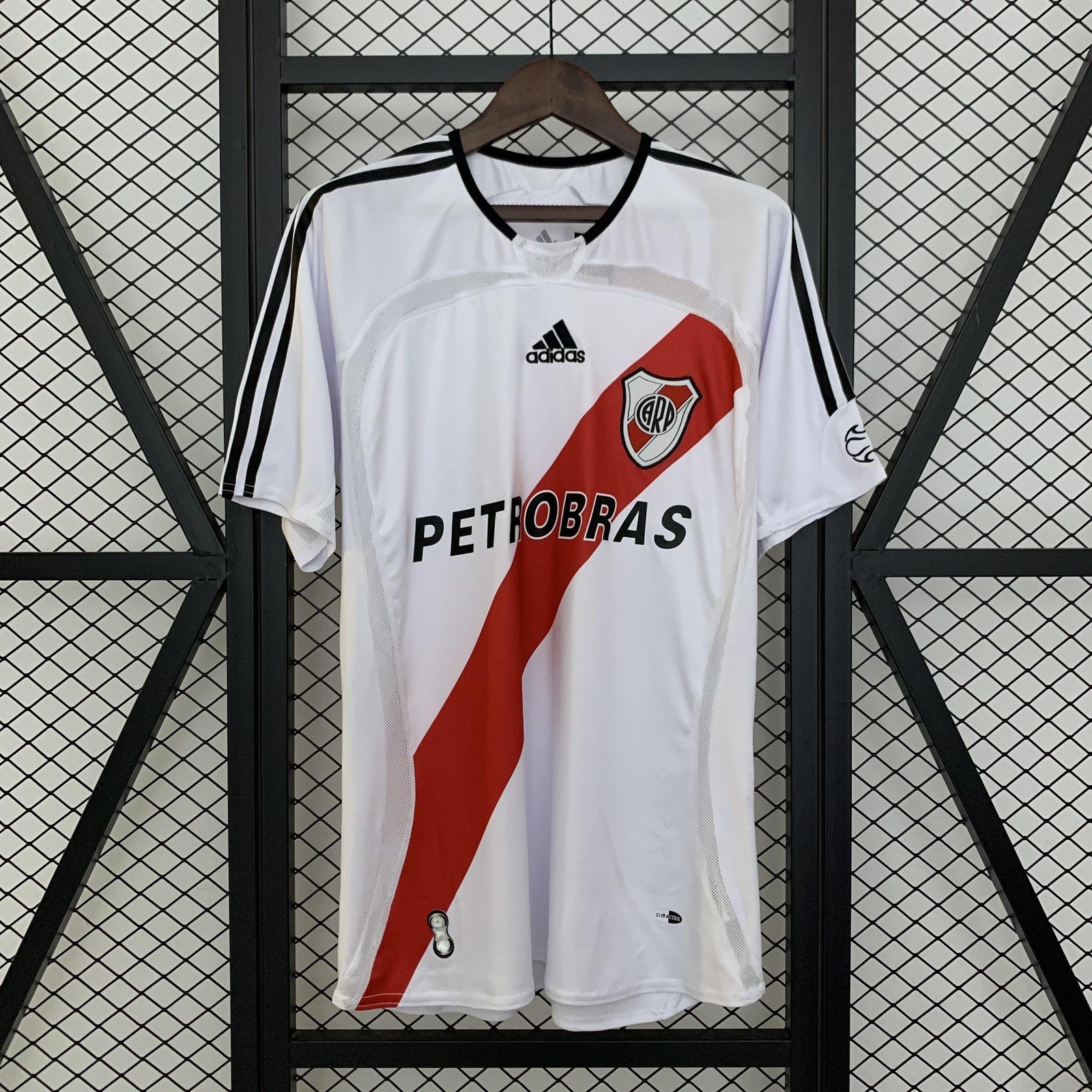 Retro River Plate 06 07 Home