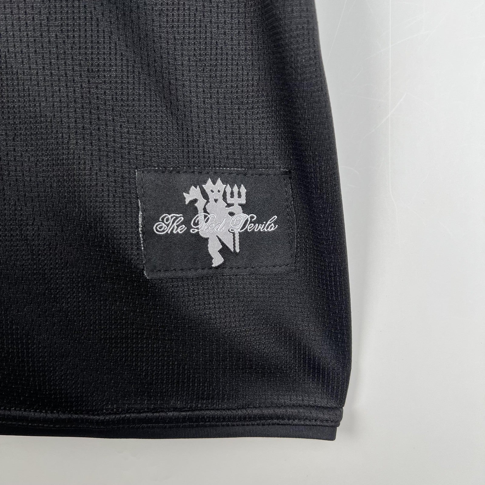 Retro M U 07 08 Black