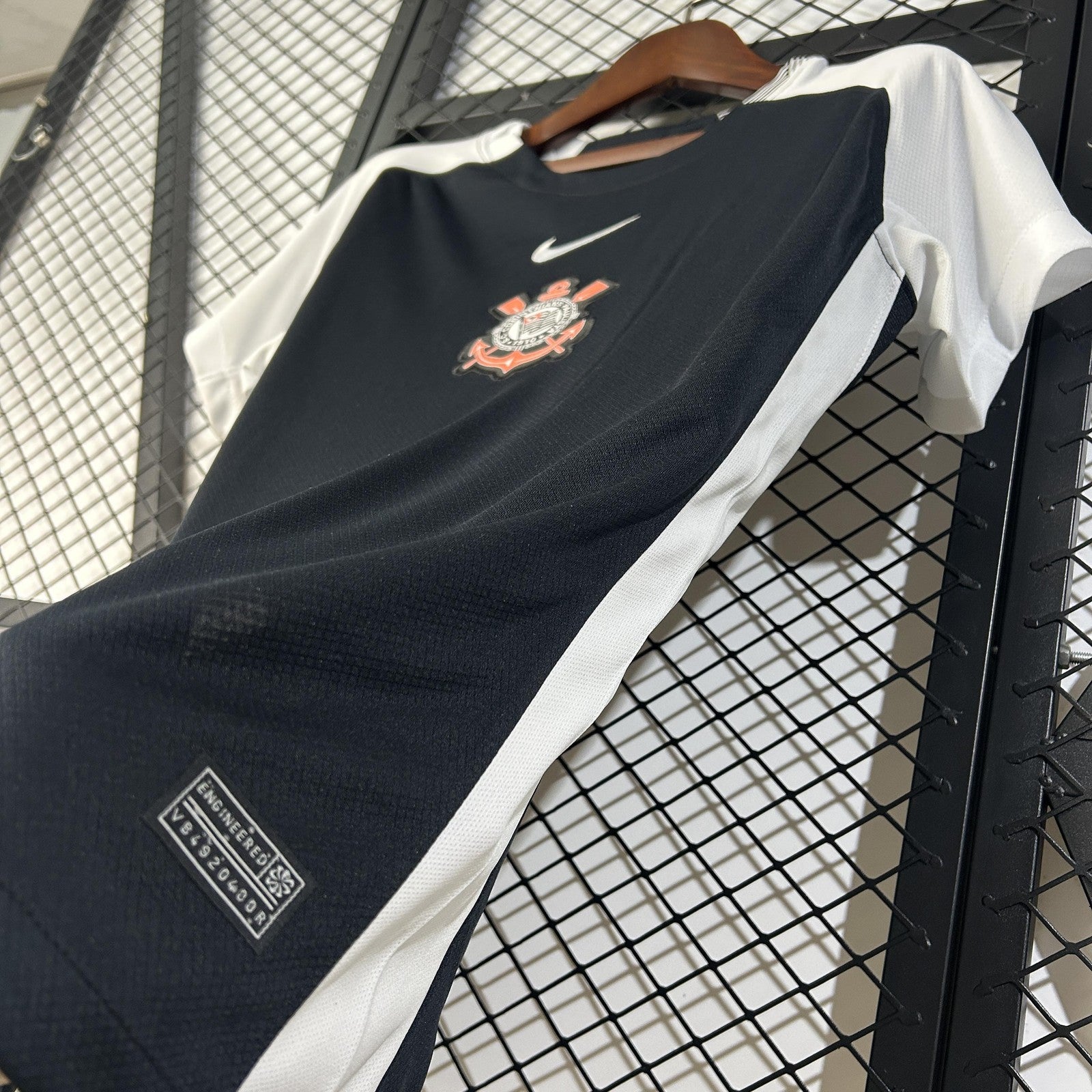 25 26 Woman Corinthians Away