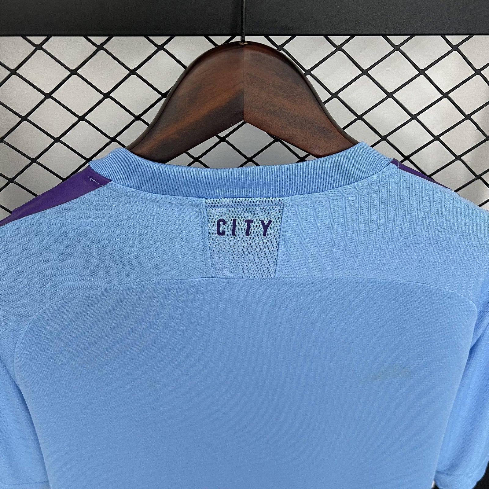Retro Manchester City 19 20 Home