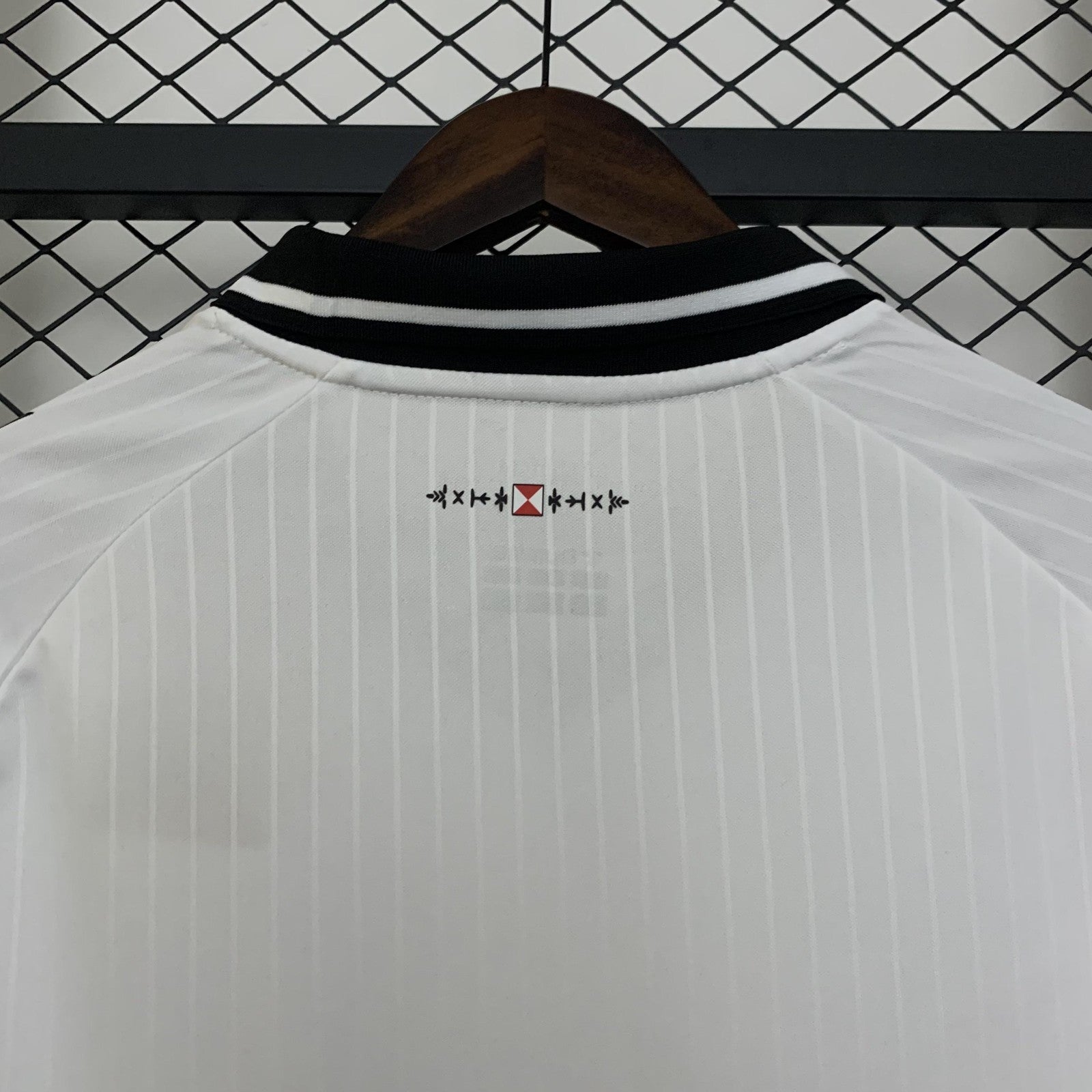 25 26 Celta 100th Anniversary White