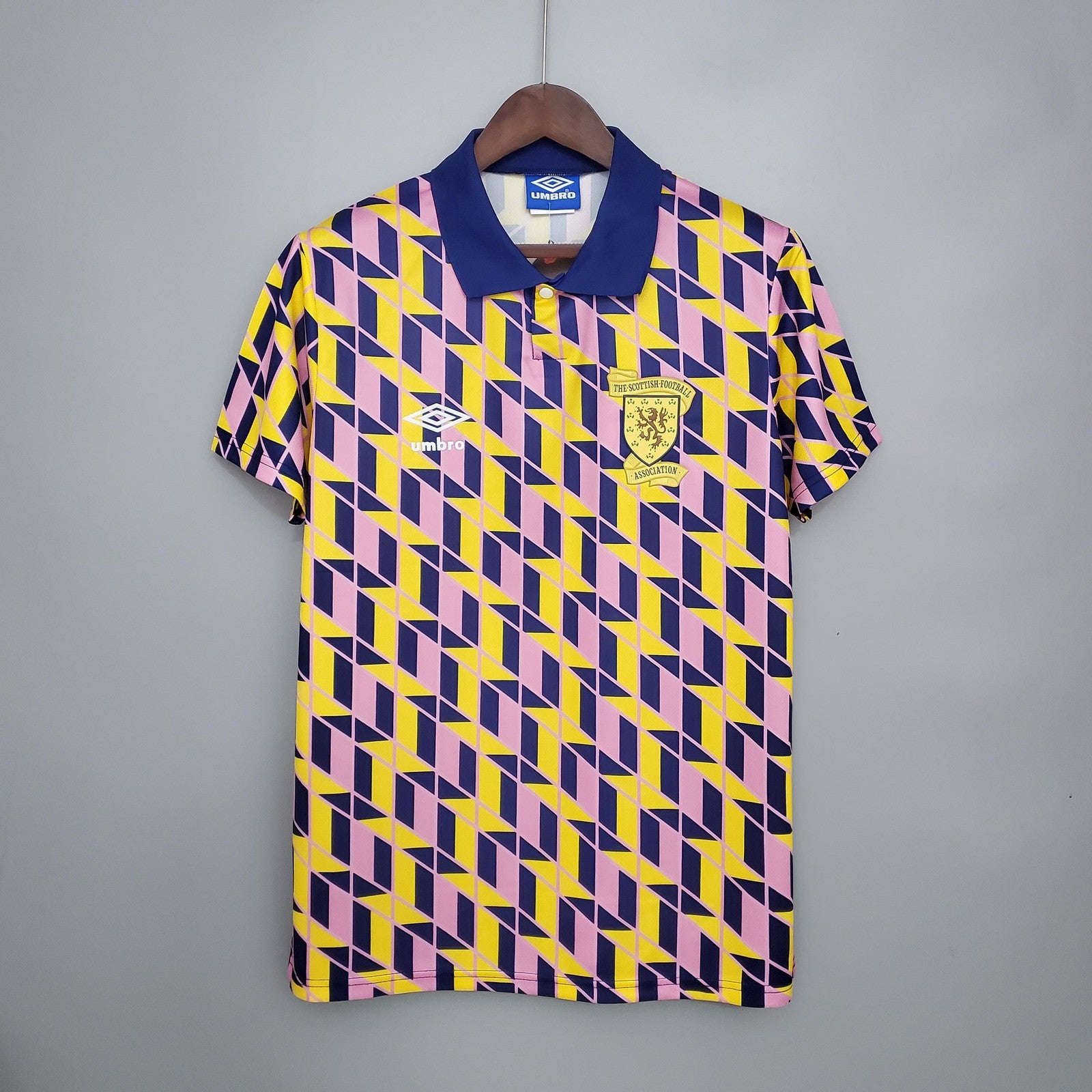 Retro Scotland Third Away