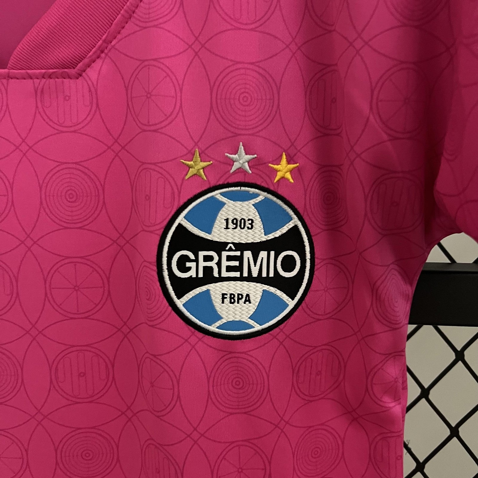 23 24 Womens Gremio Pink
