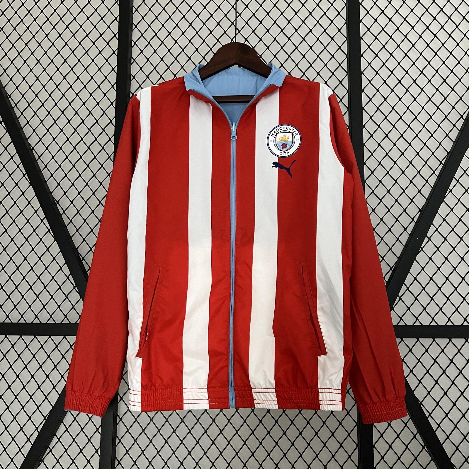 23 24 Manchester City Trench Coat Reversible