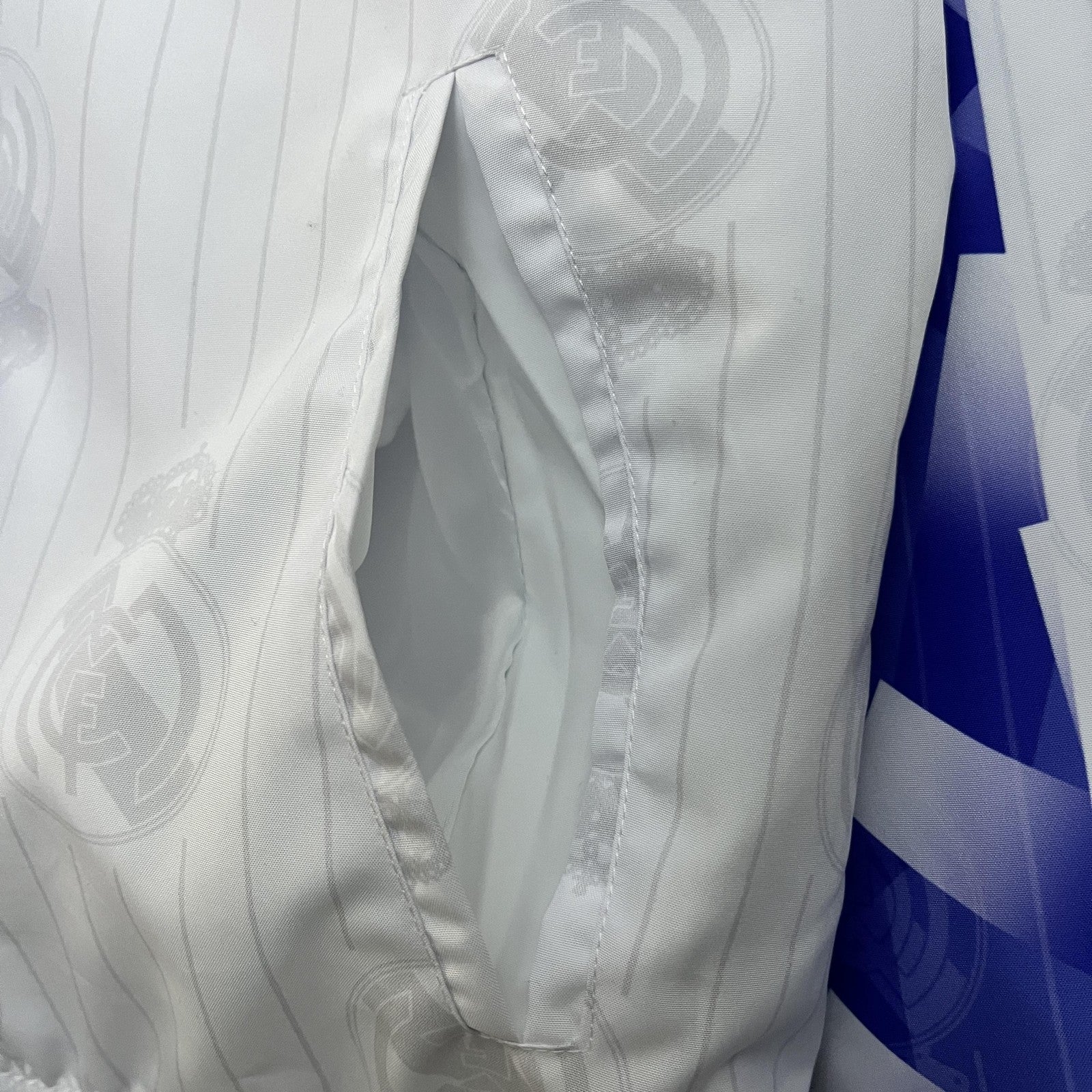 24 25 Real Madrid Trench Coat Reversible