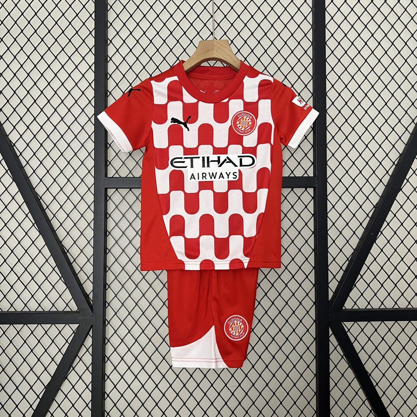 24 25 Kids Horona Home