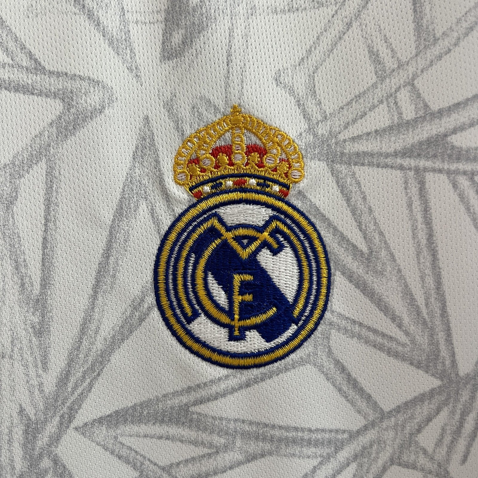 24 25 Real Madrid Pre Match Suit