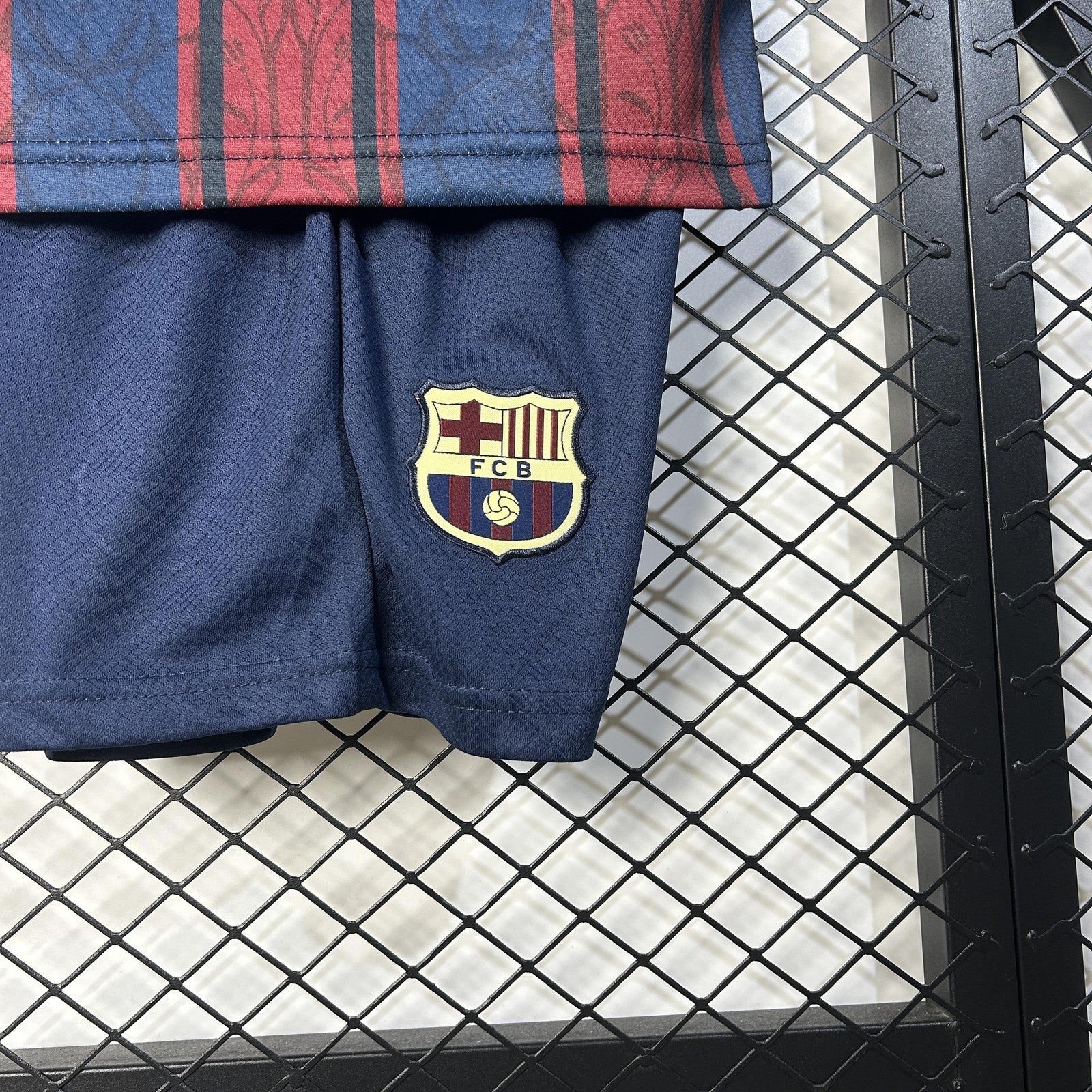 25 26 Kids Barcelona Special Edition 16