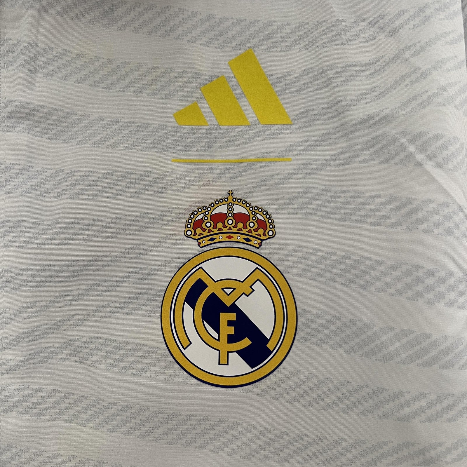24 25 Real Madrid Trench Coat Reversible 4