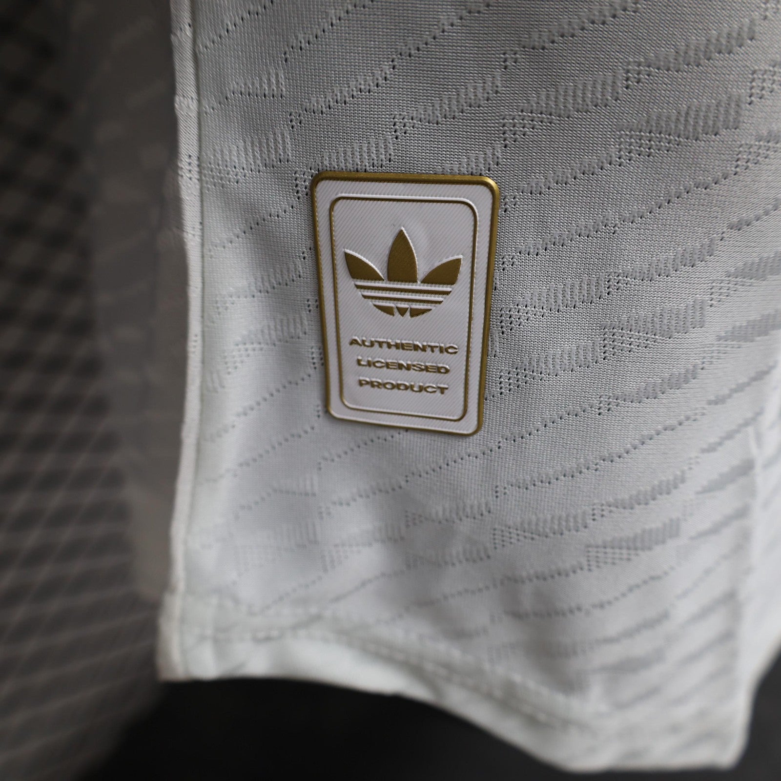 24 25 Player M U Third Away