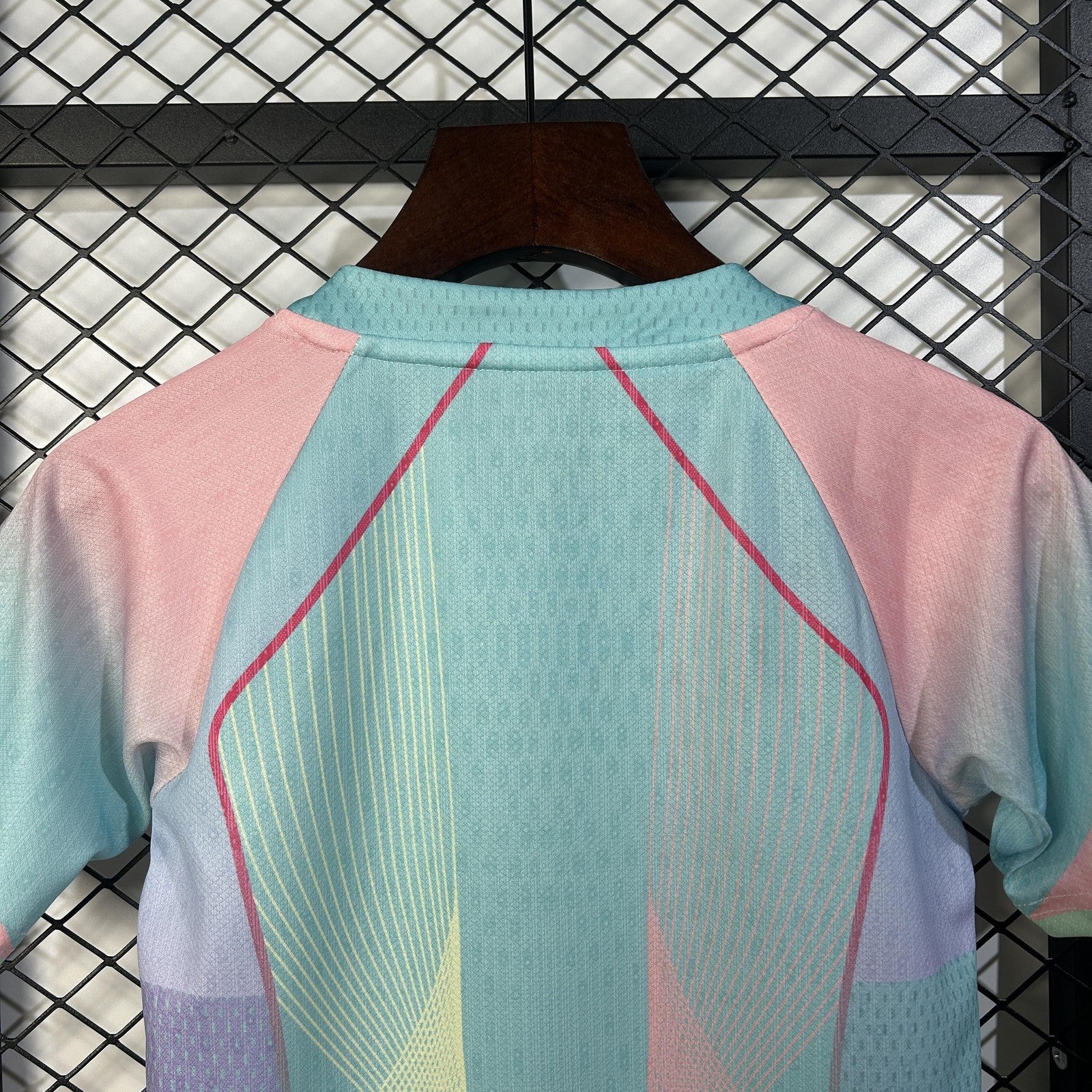 25 26 Kids Barcelona Special Edition 4