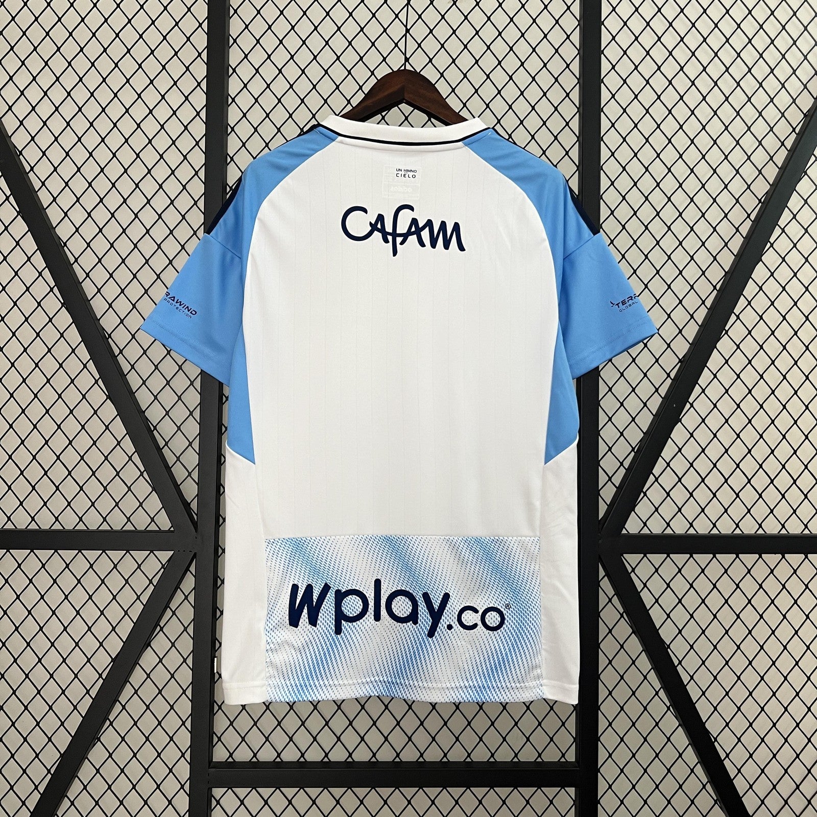 24 25 Millionaire Away