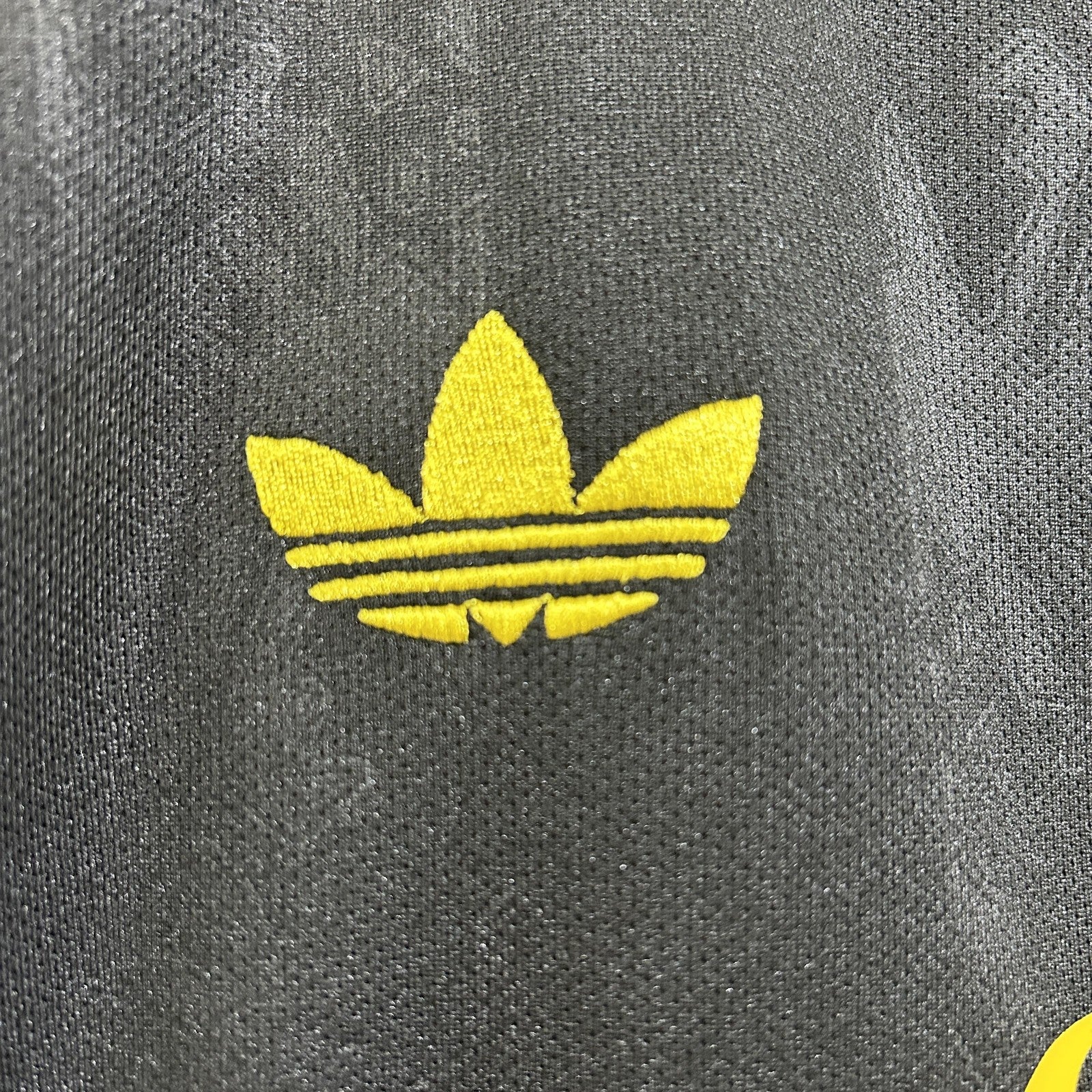 25 26 Kids M U Third Away