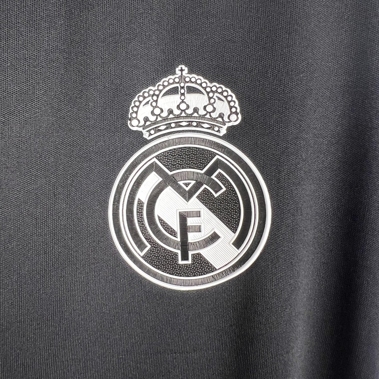 Retro Real Madrid 16 17 Third Away