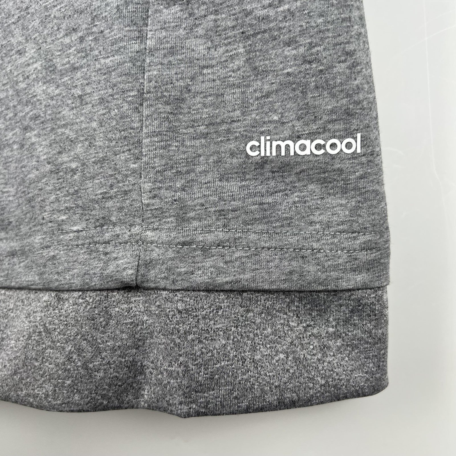 Retro Real Madrid 15 16 Away