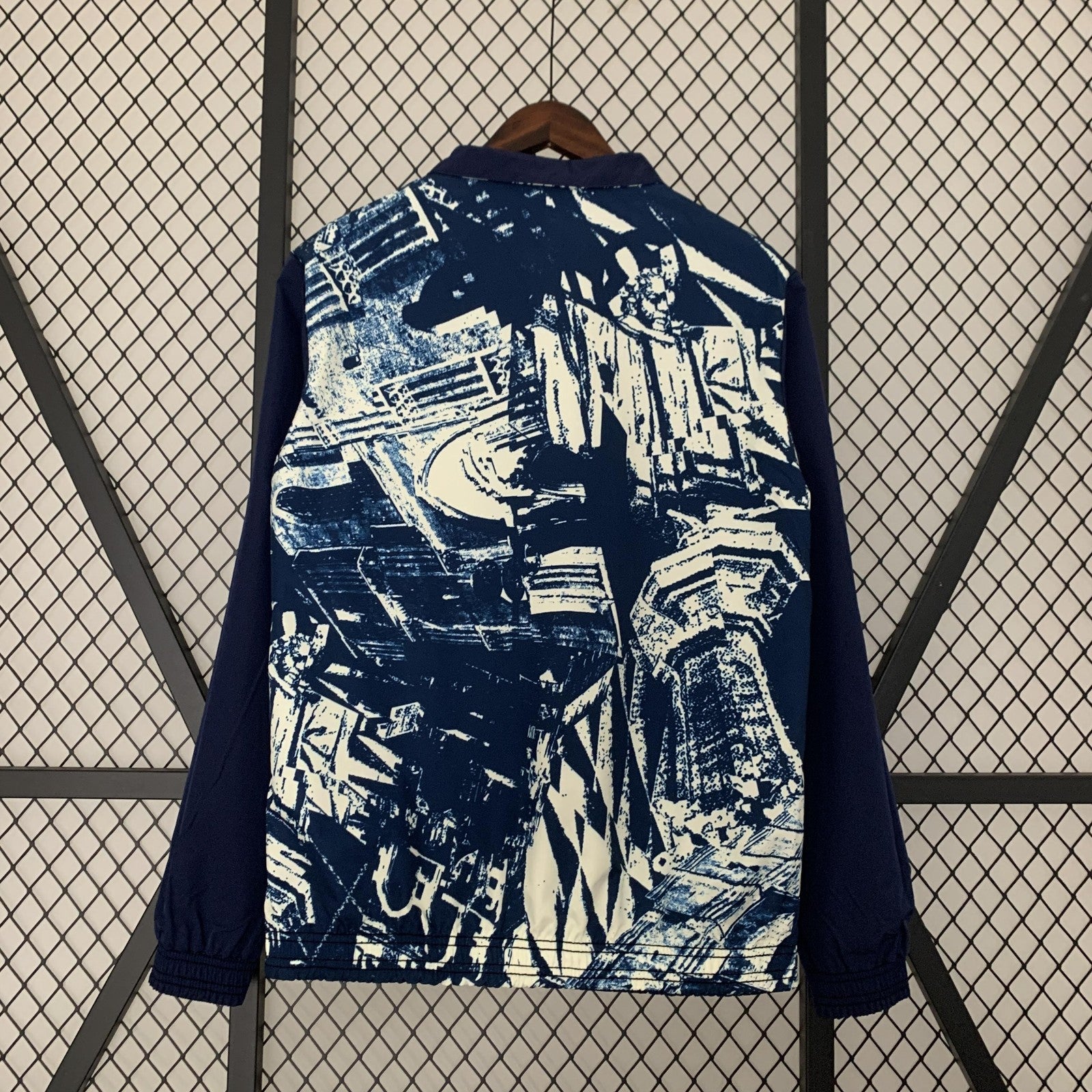 23 24 Bayern Munich Trench Coat Reversible