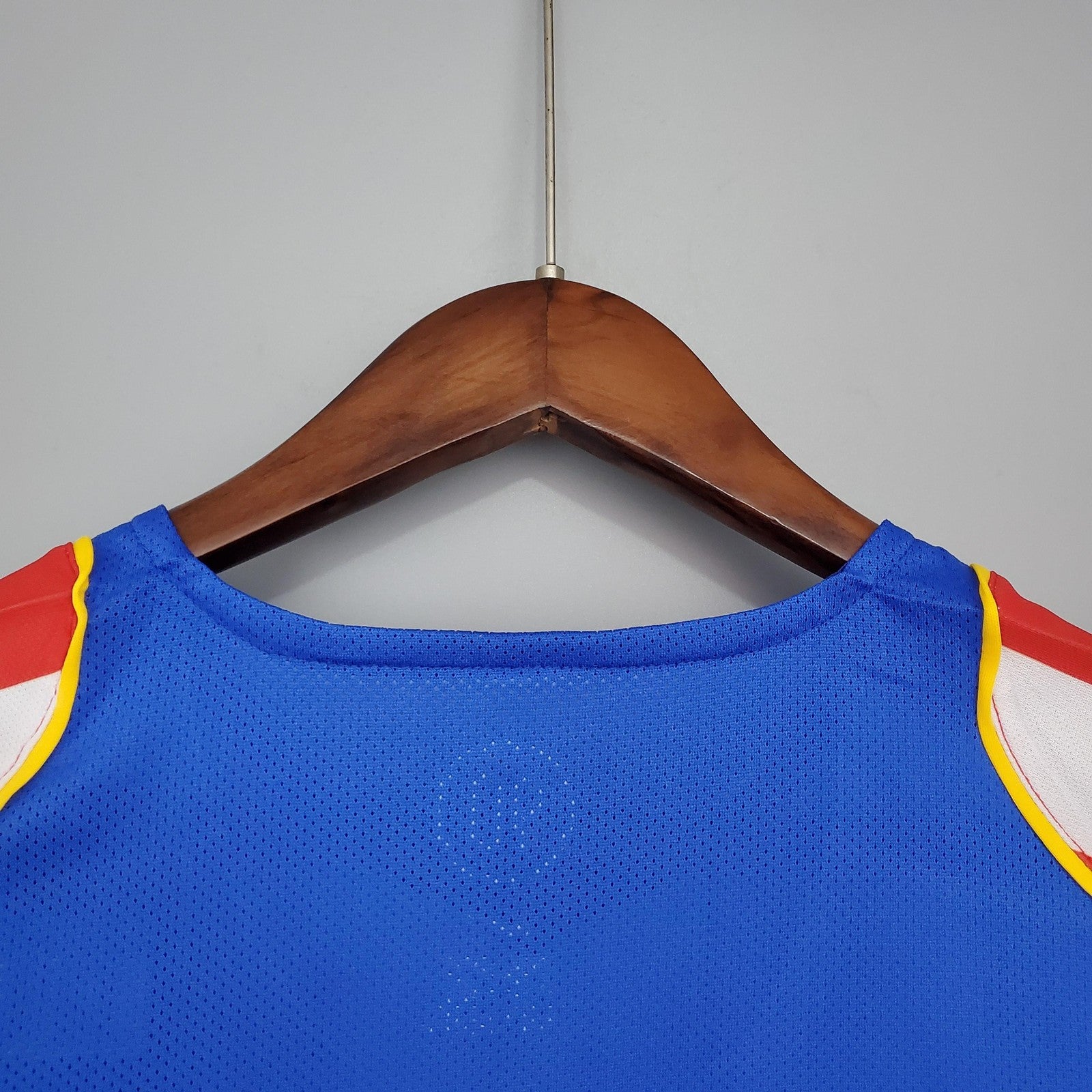 Retro Atletico Madrid 04 05 Home