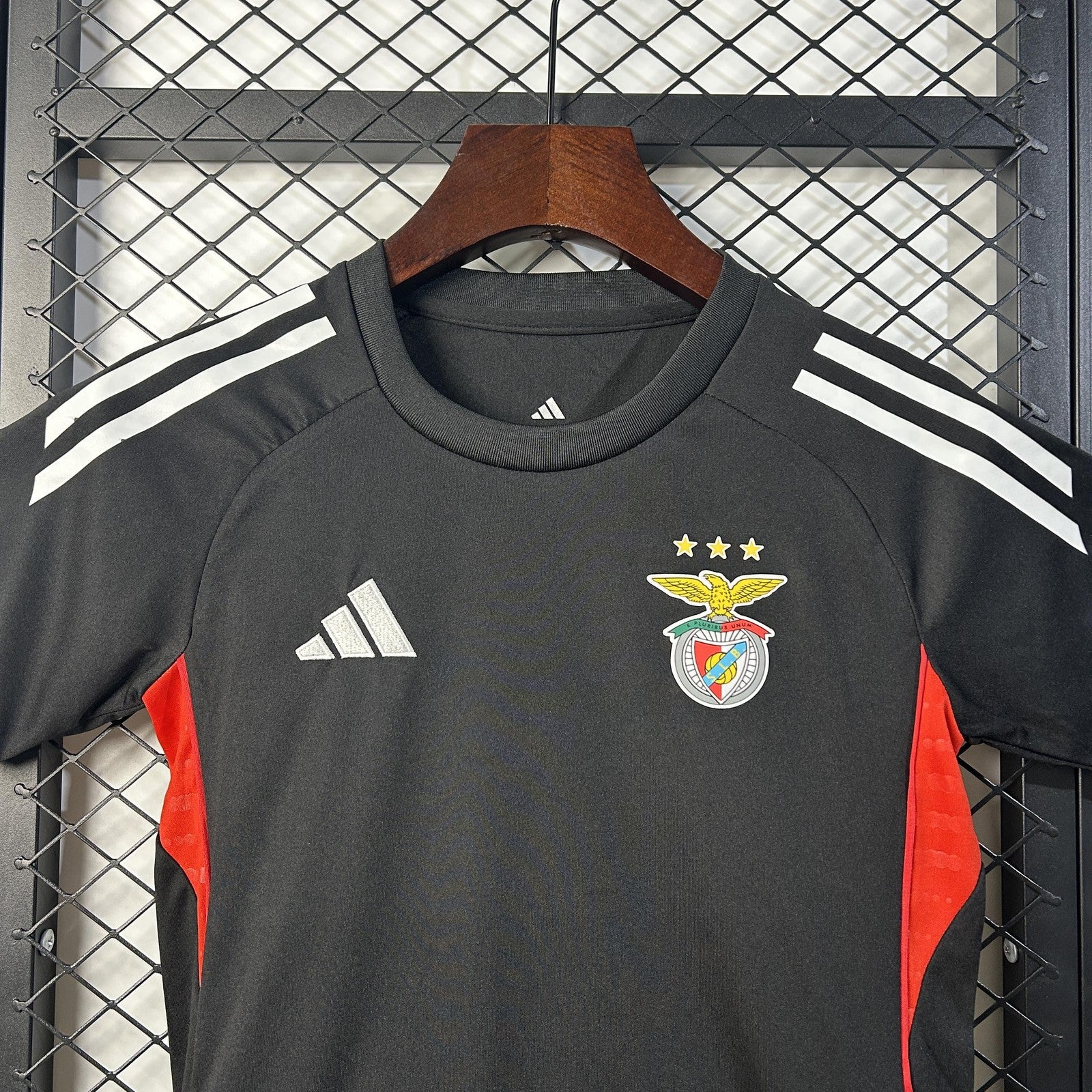 25 26 Kids Benfica Training Clothes