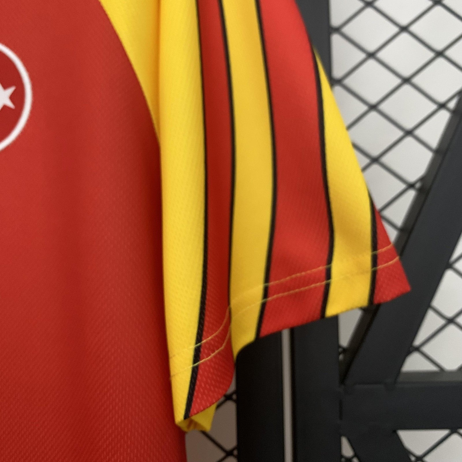 Retro Galatasaray 98 99 Home