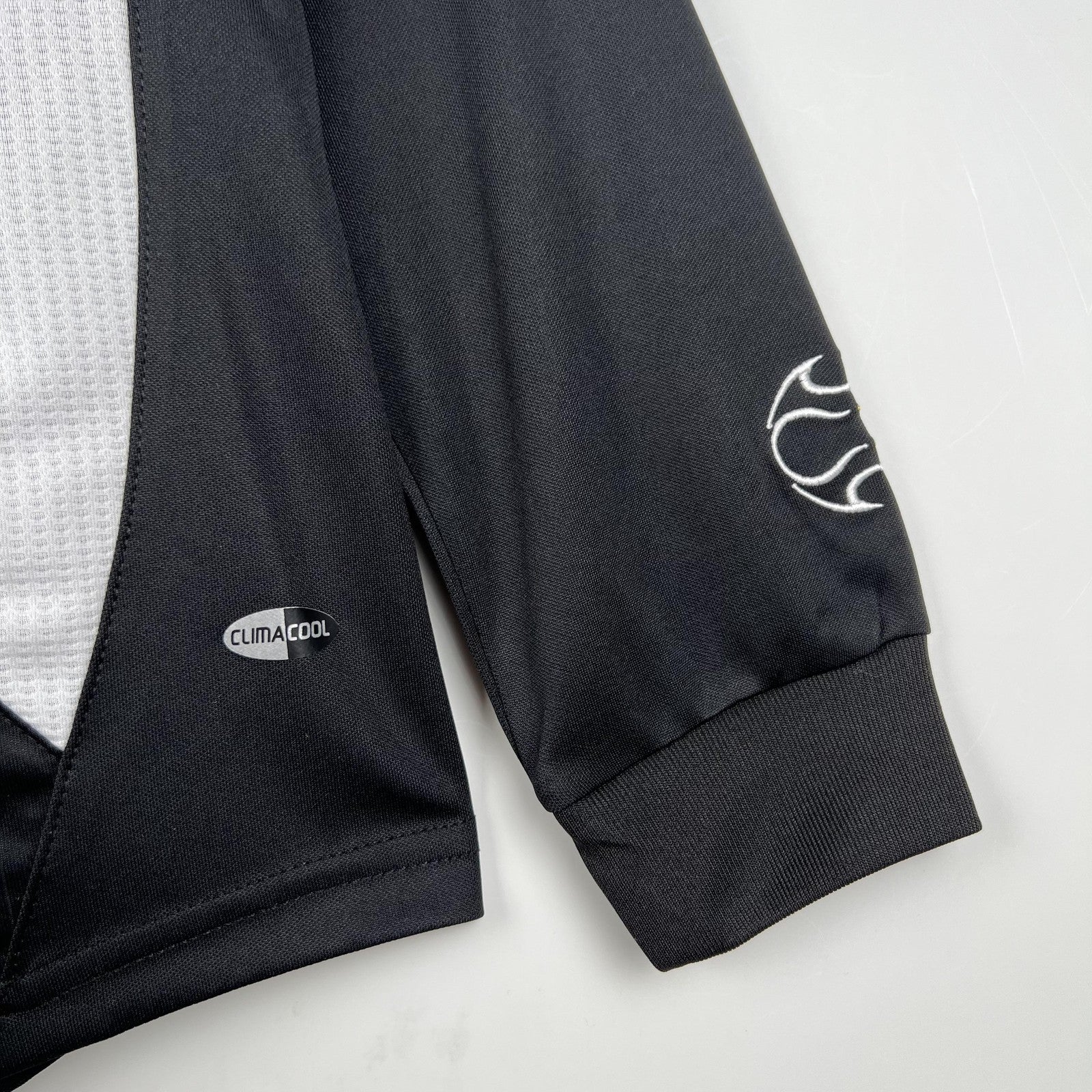 Retro Long Sleeve Real Madrid Third Away