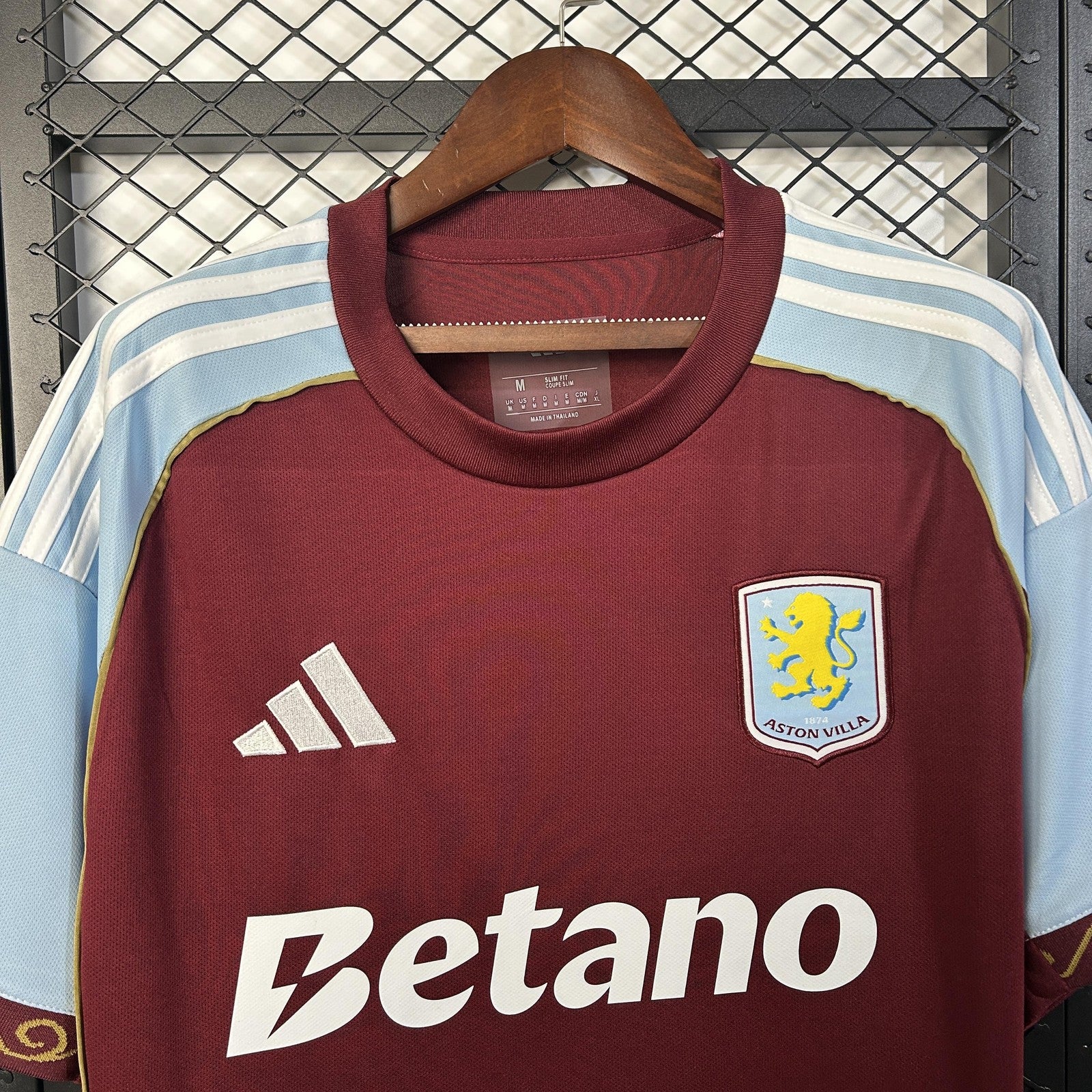 25 26 Aston Villa Home
