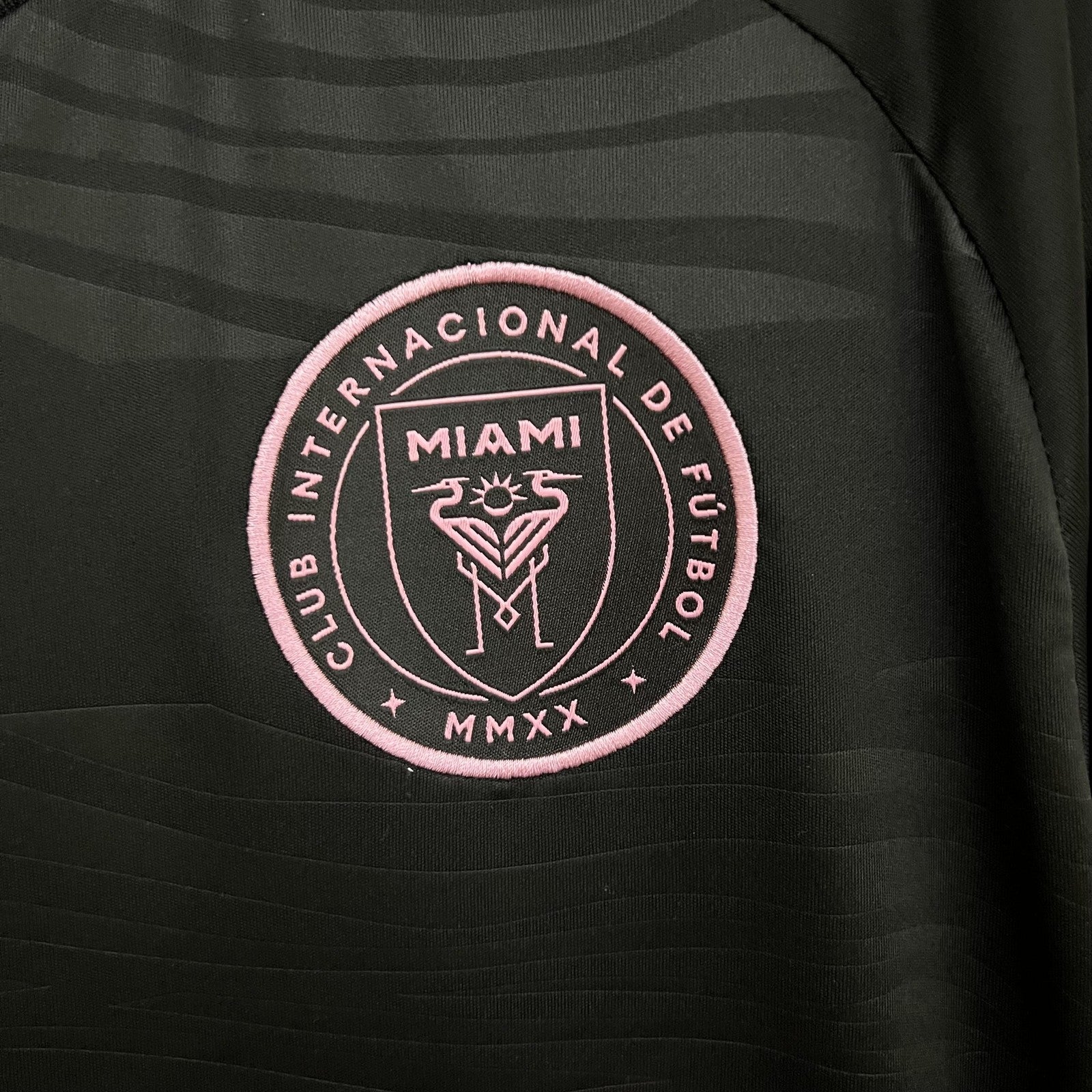 23 24 Miami Away