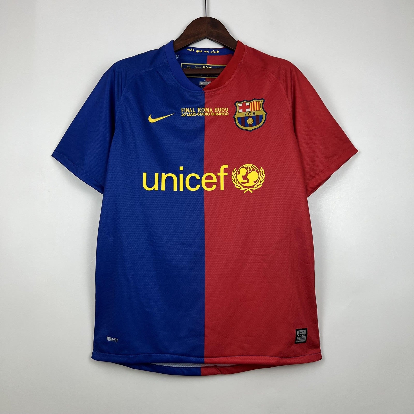 Retro Barcelona Uefa Champions League Home