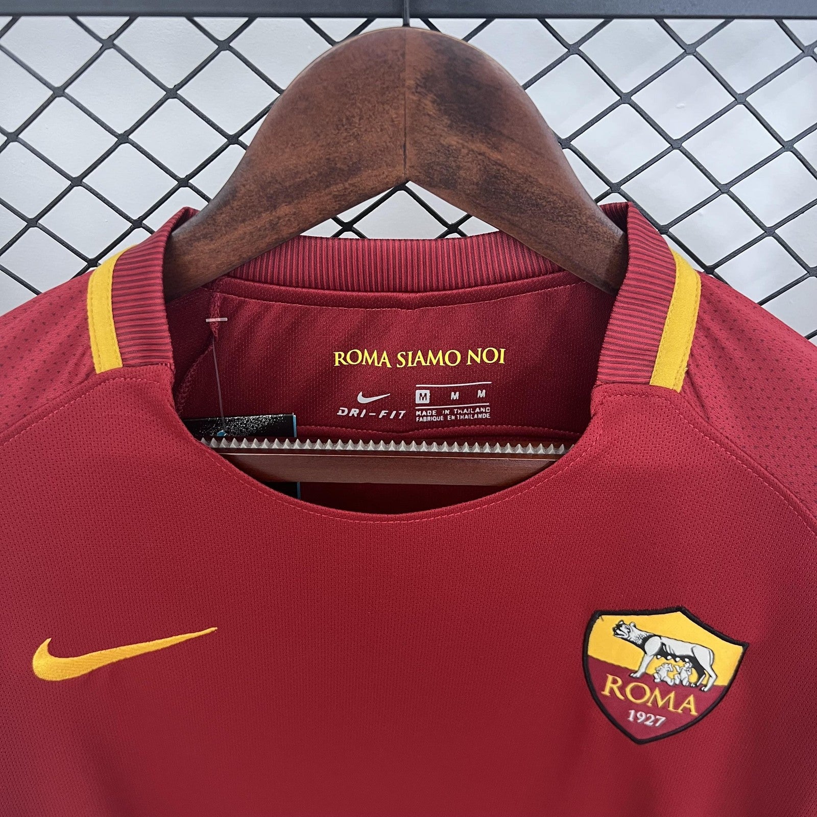 Retro Long Sleeve Roma Home